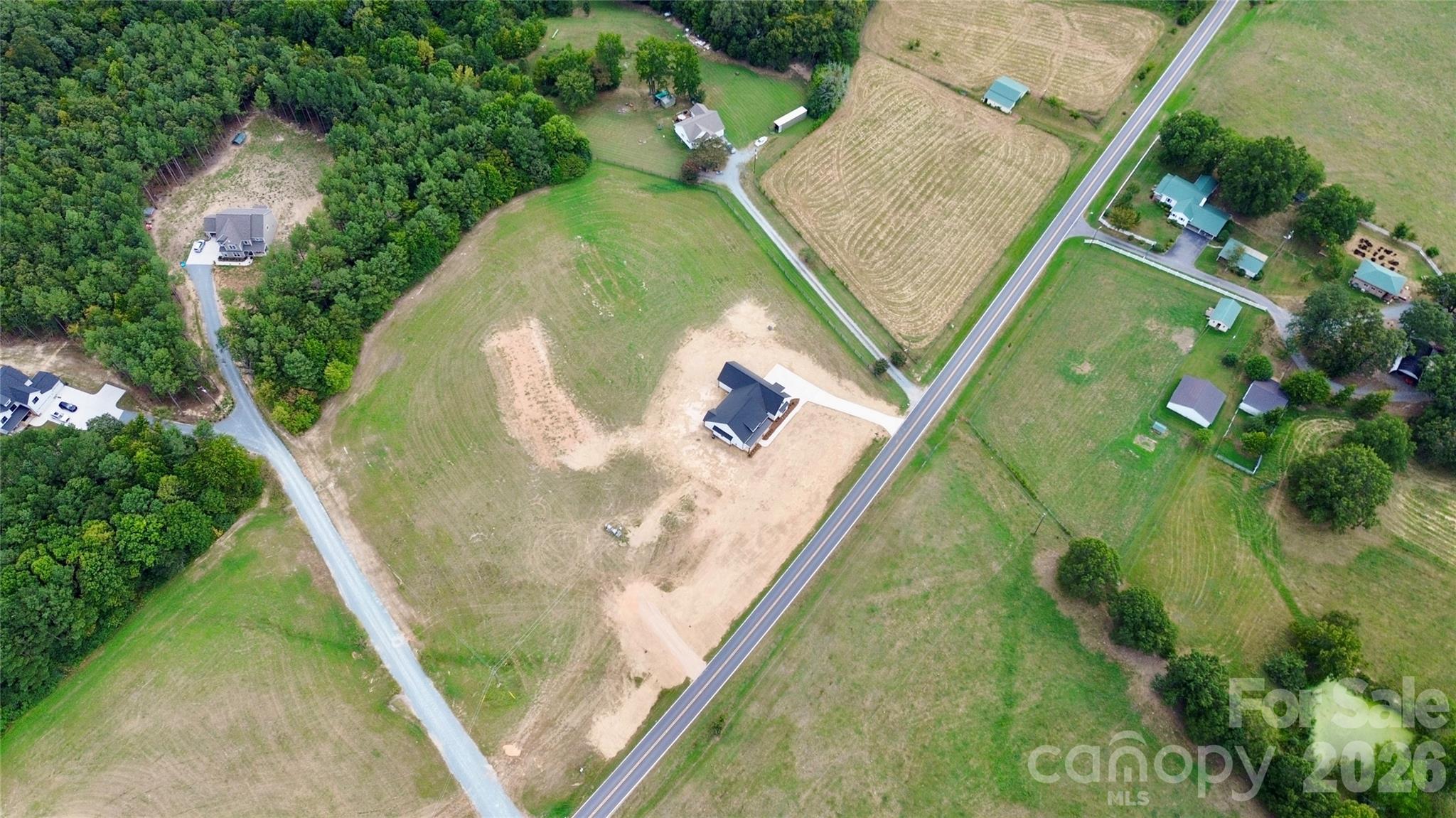 main property photo 38