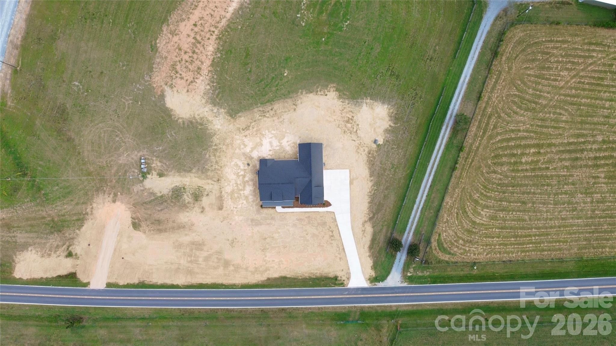 main property photo 41