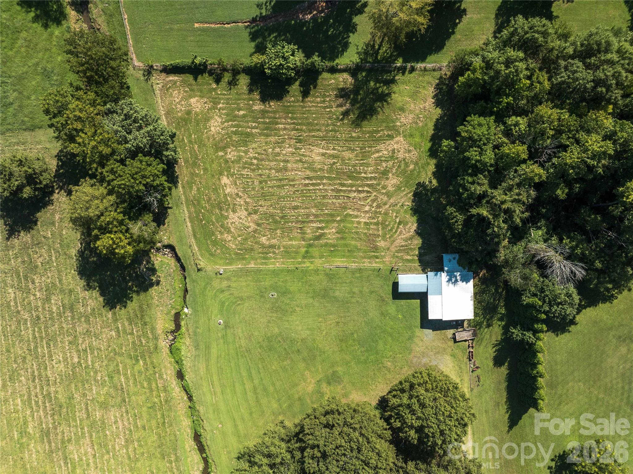 main property photo 18