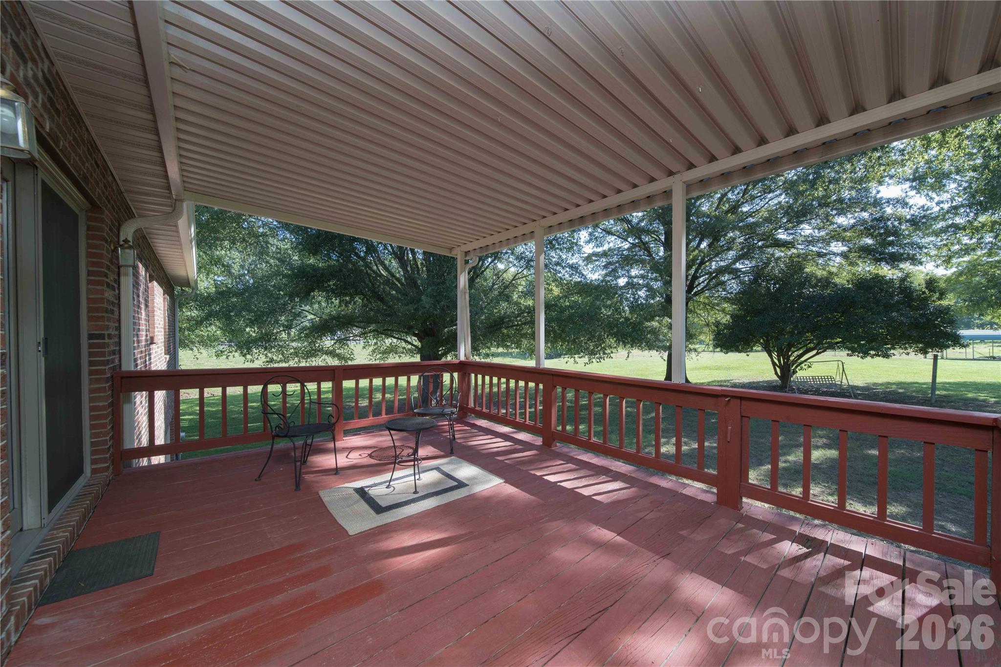 main property photo 26