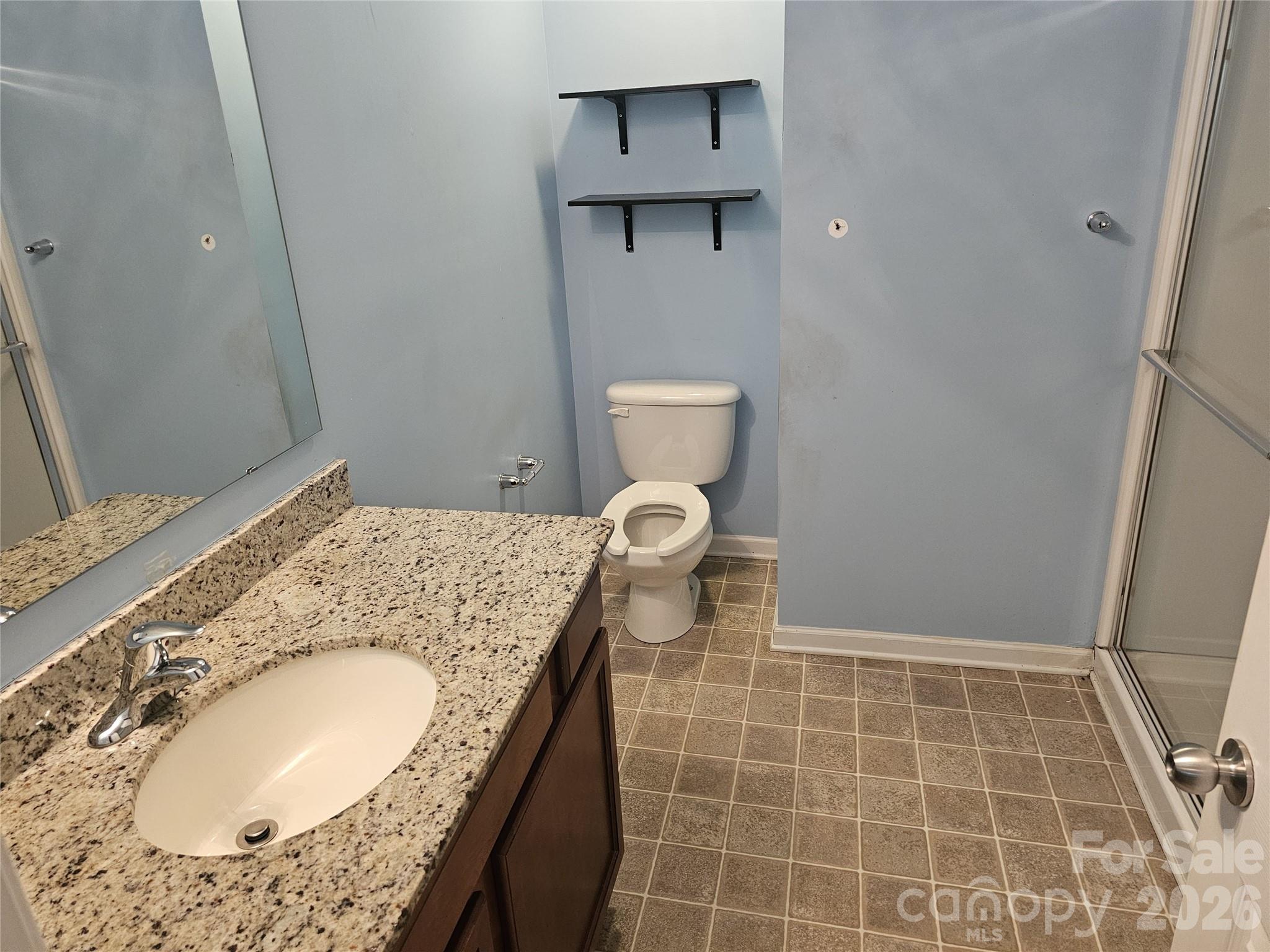 main property photo 12