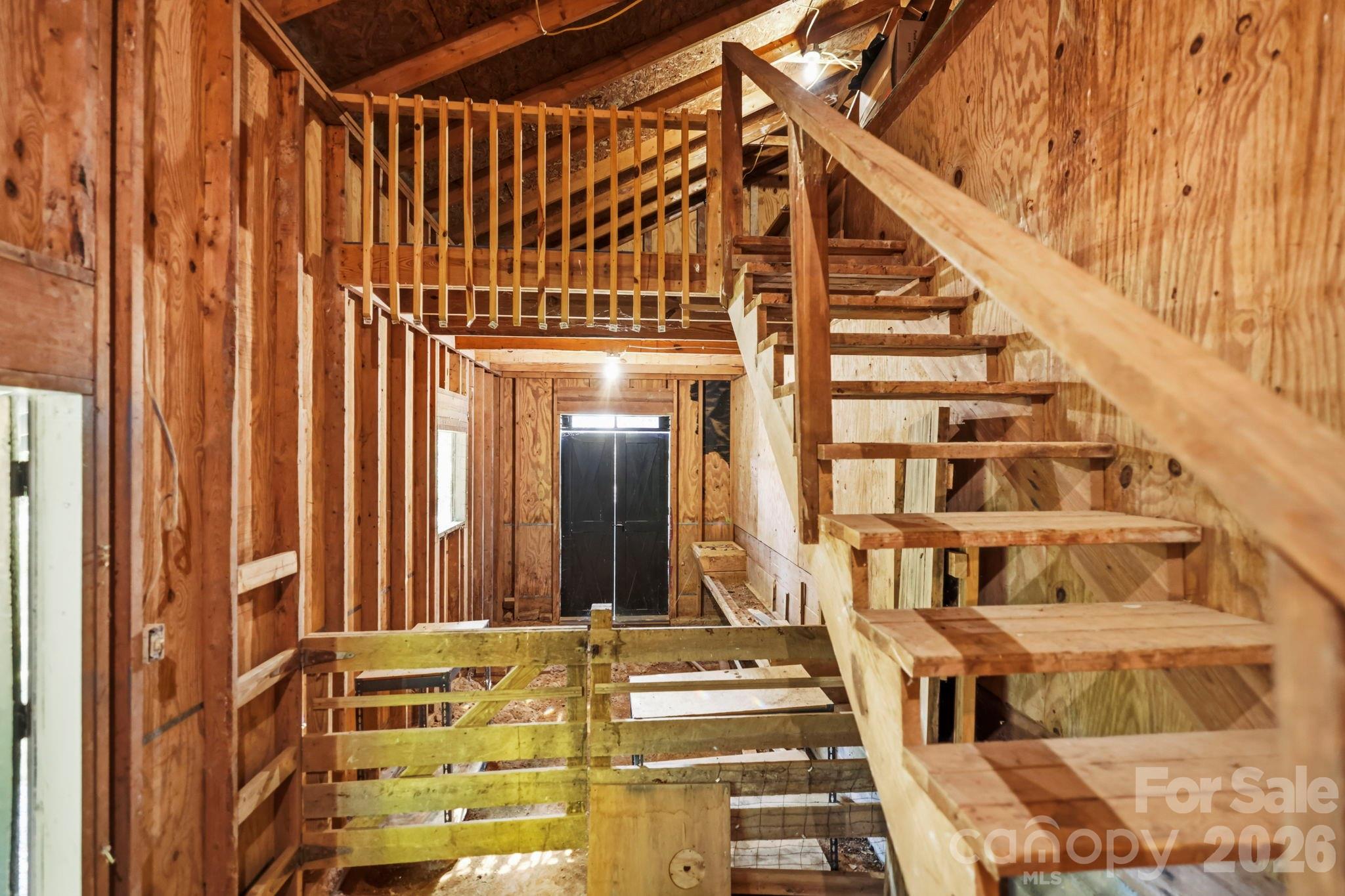 main property photo 41