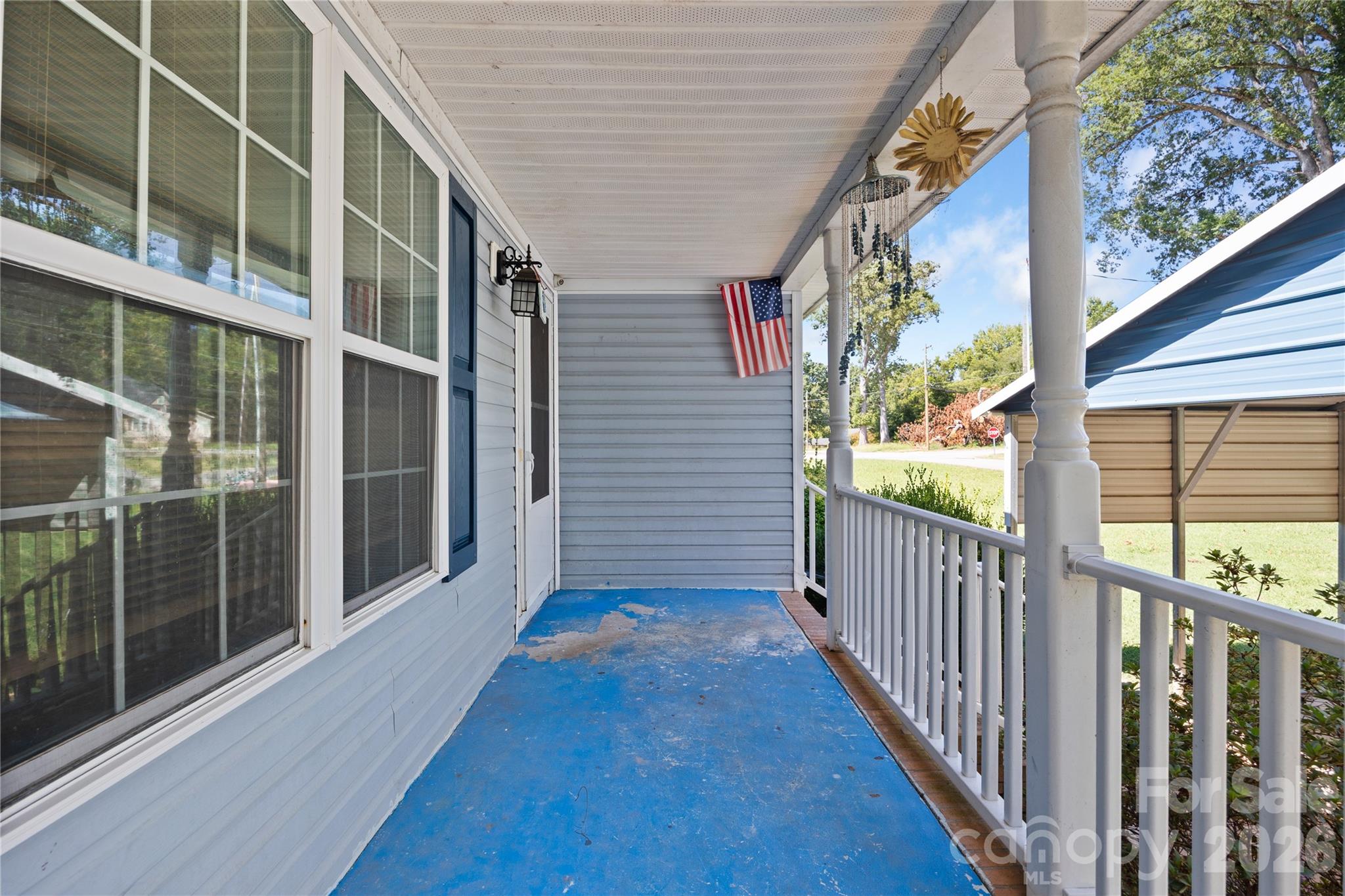 main property photo 8