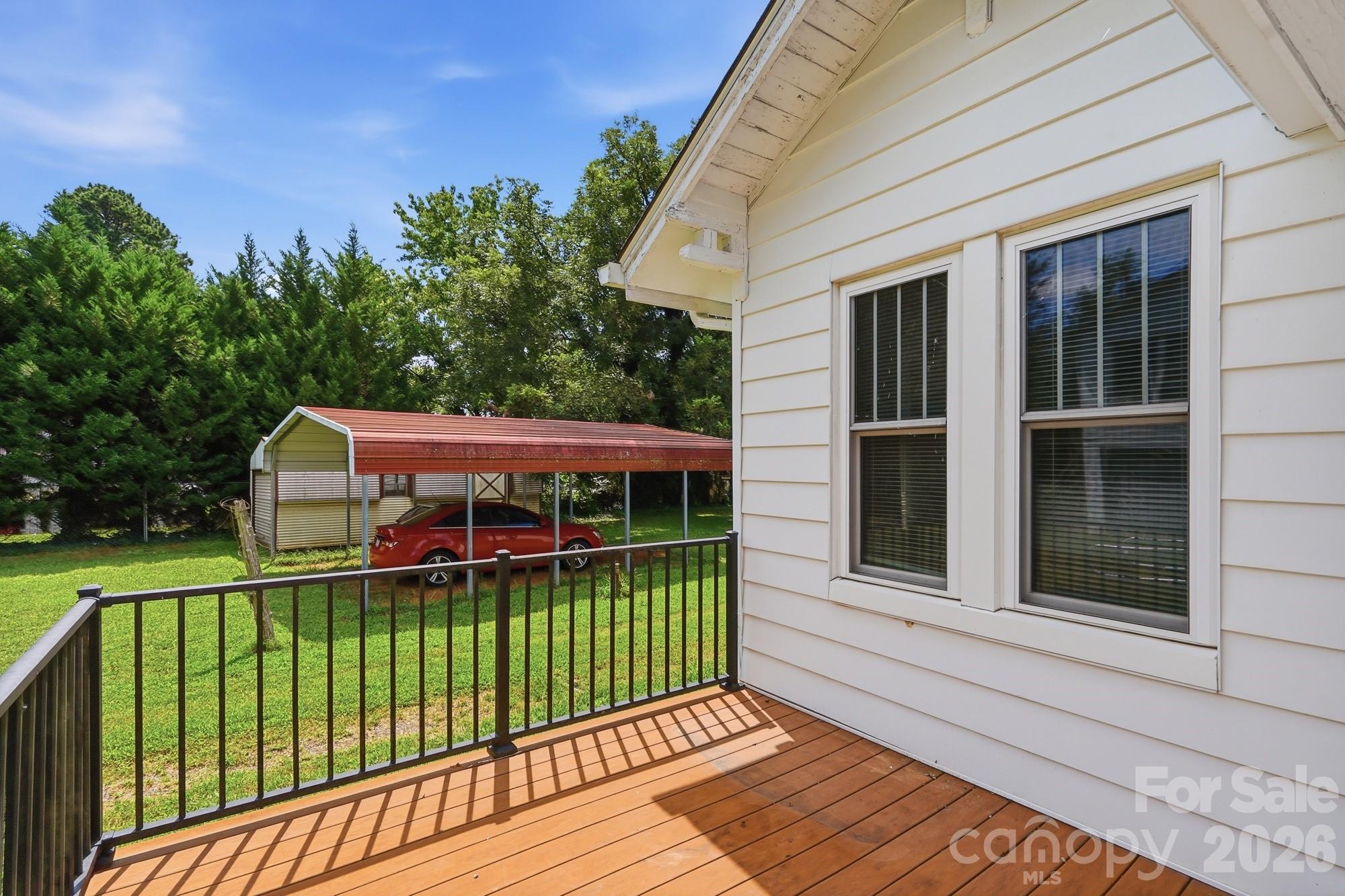 main property photo 22