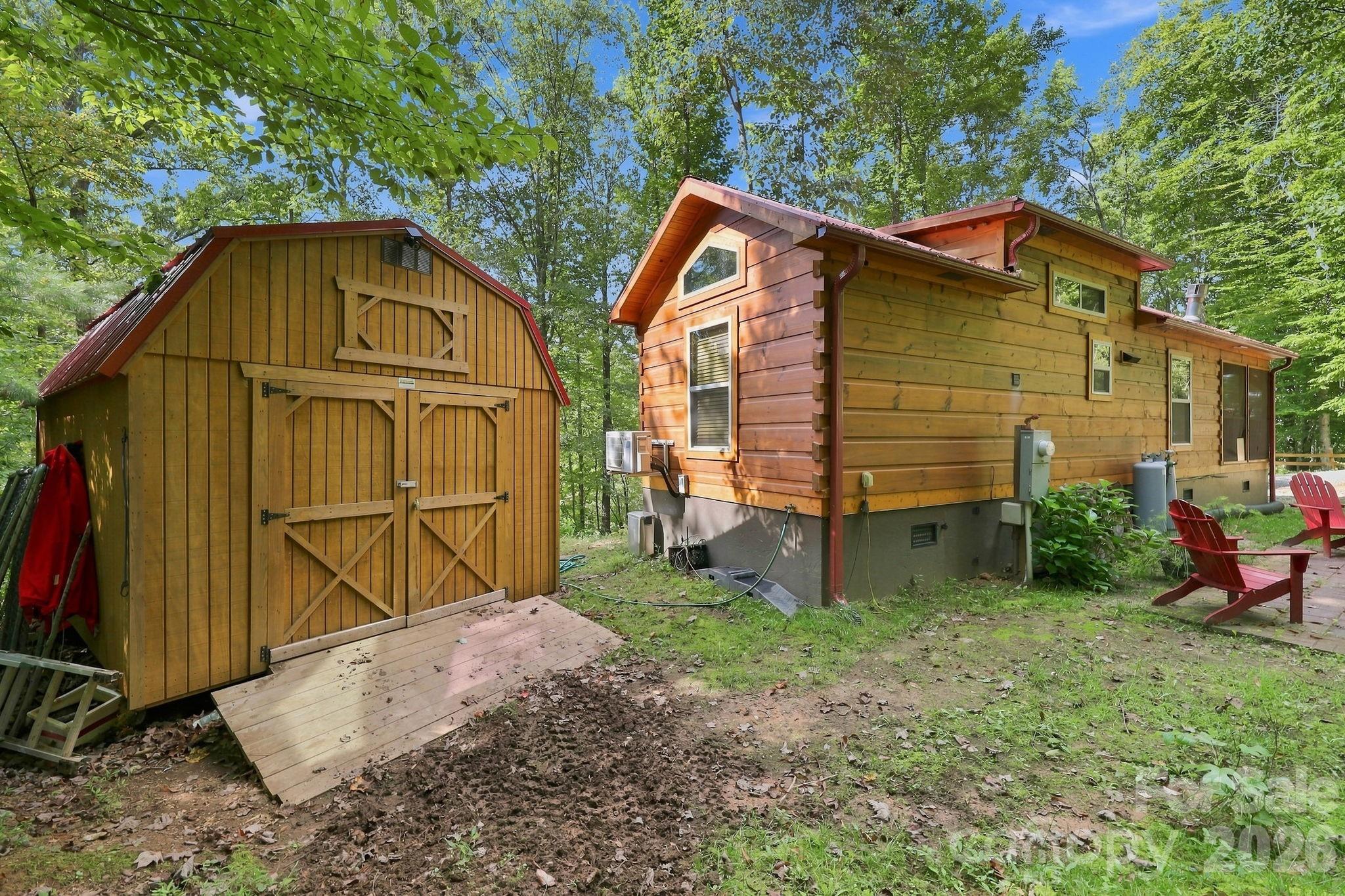 main property photo 24