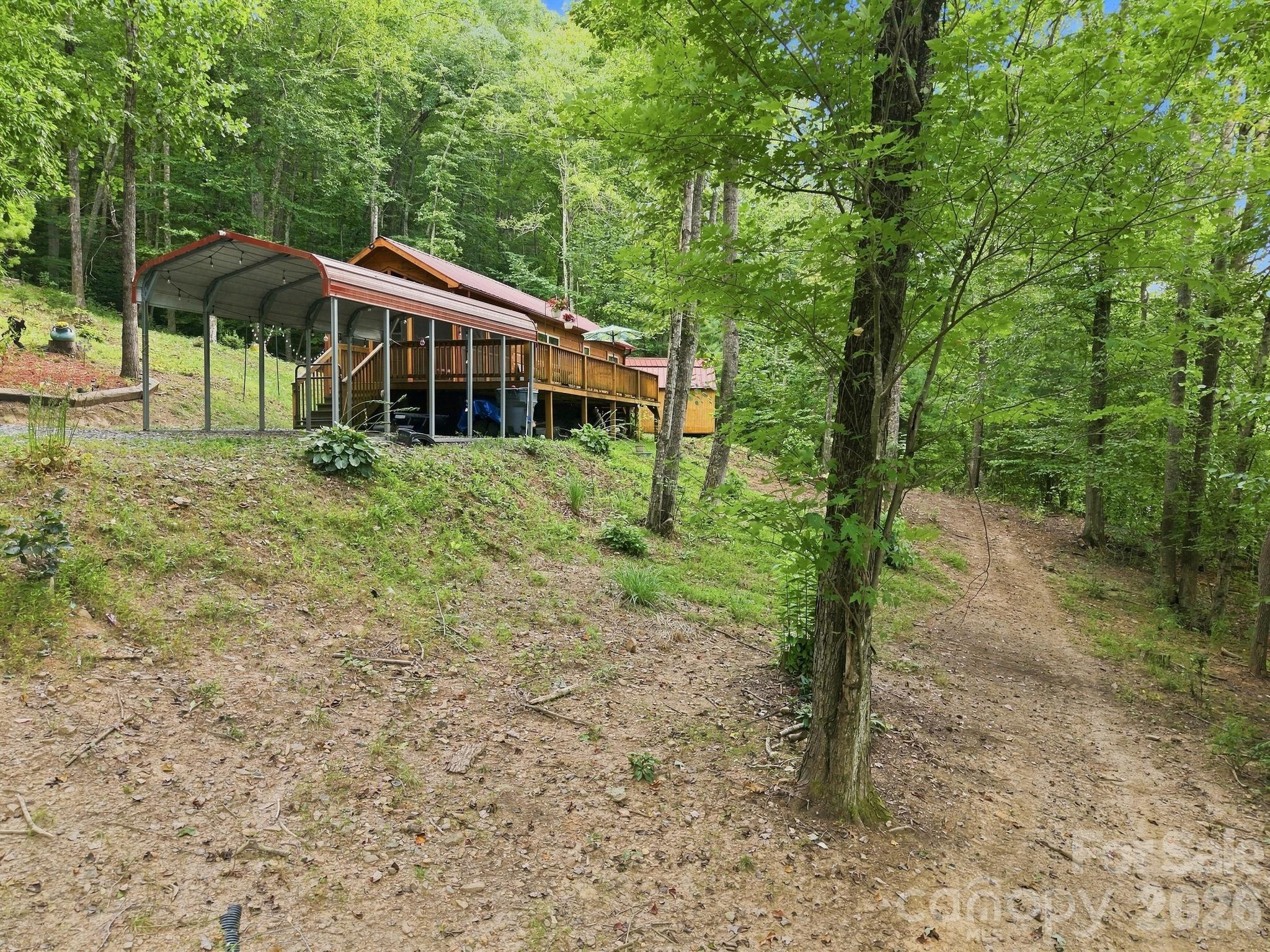 main property photo 29