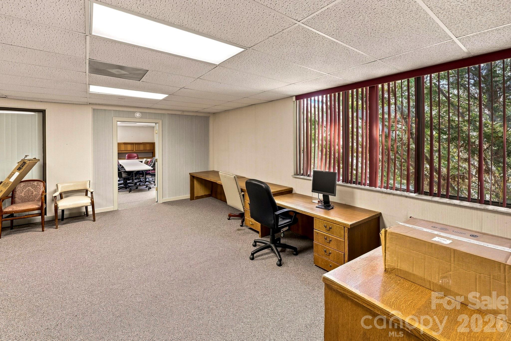main property photo 13