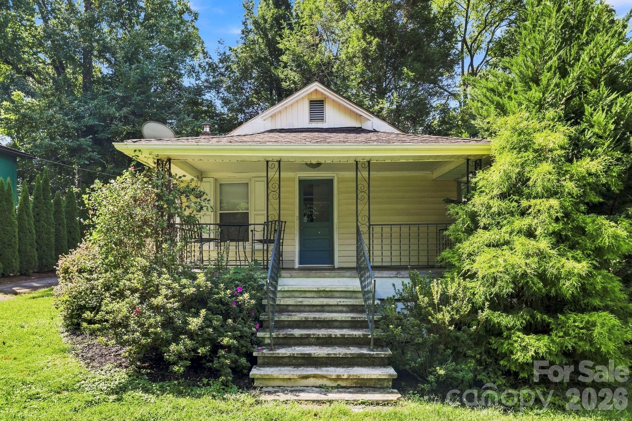 main property photo 0