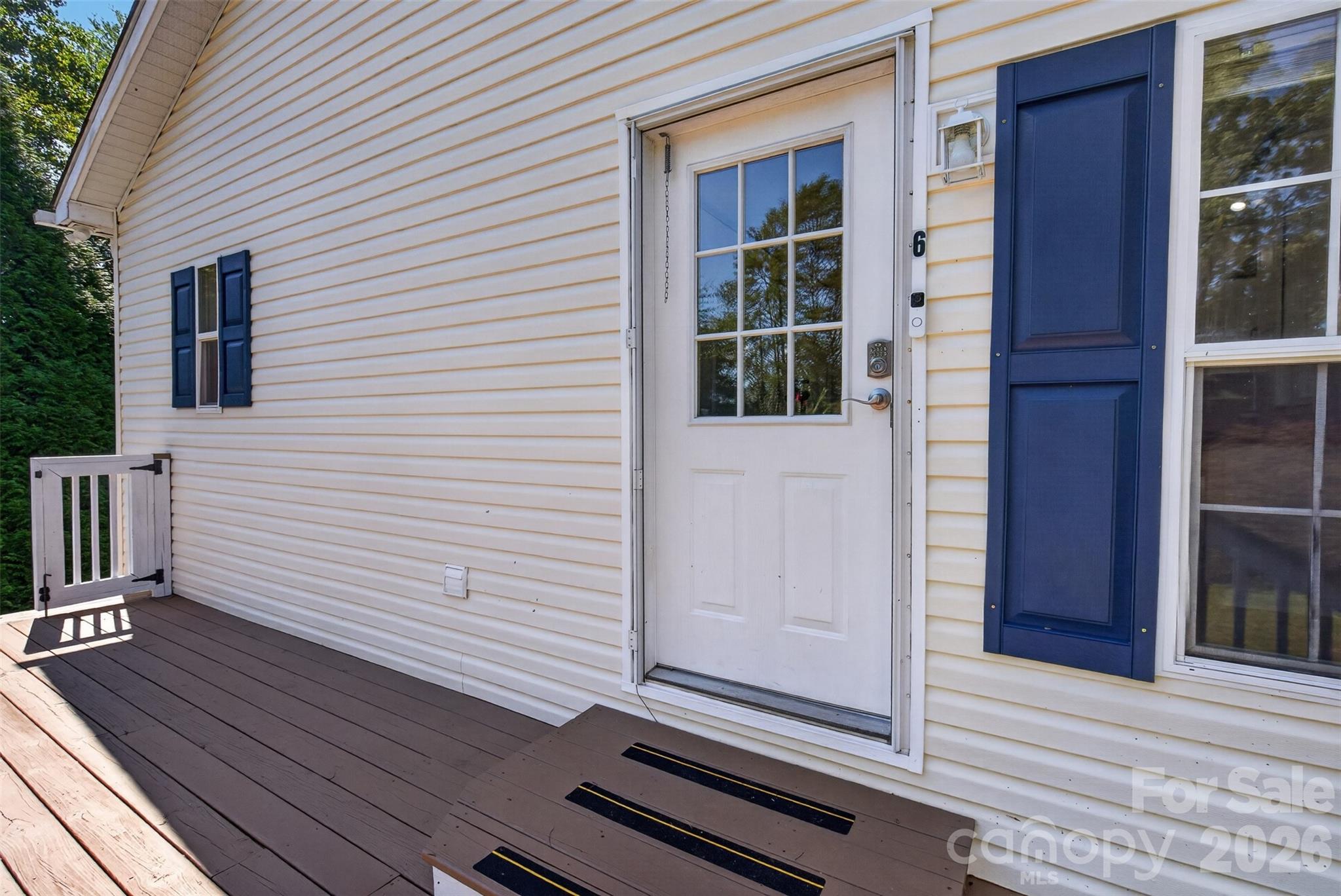 main property photo 25