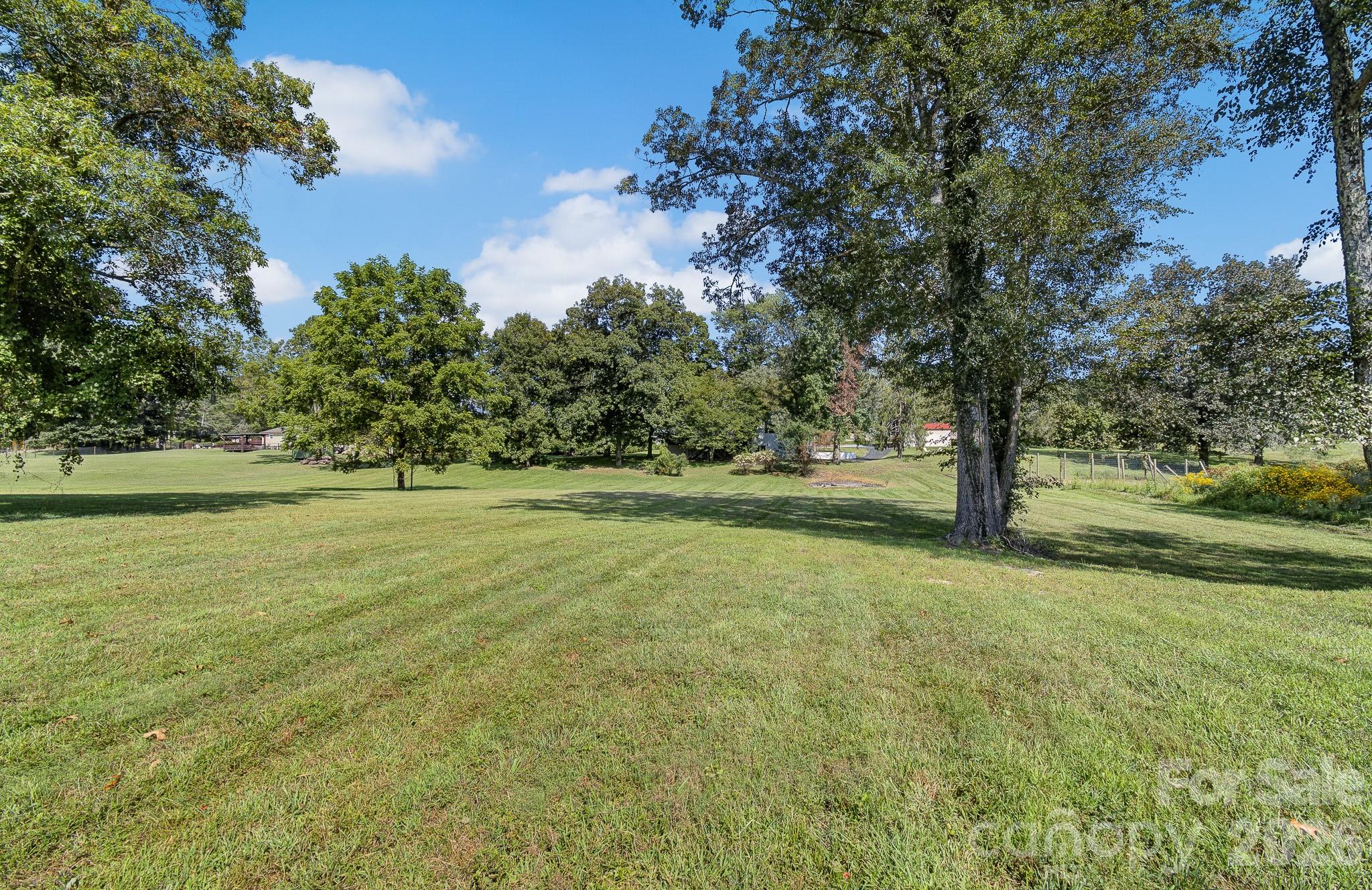 main property photo 39