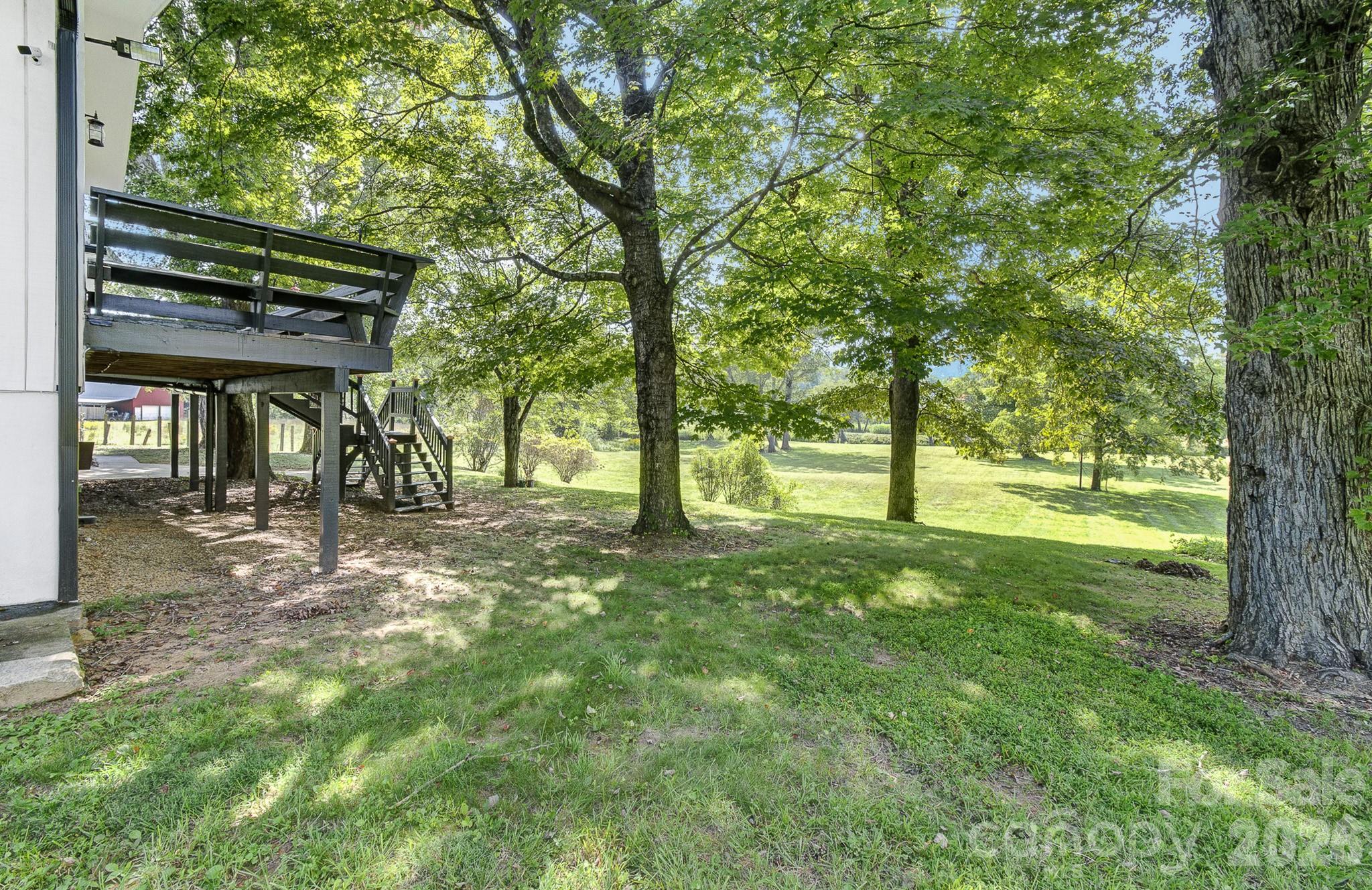 main property photo 41