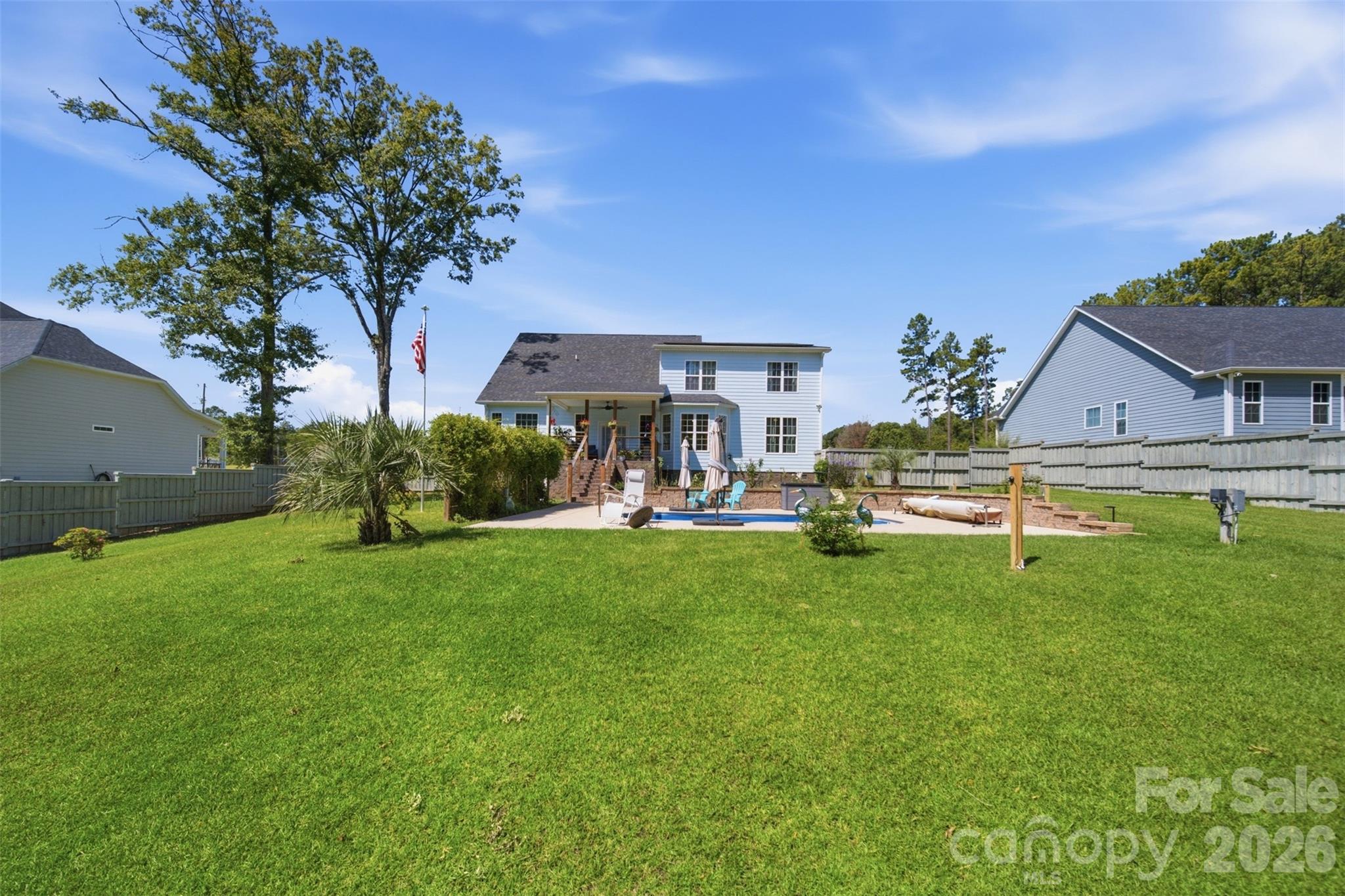 main property photo 41
