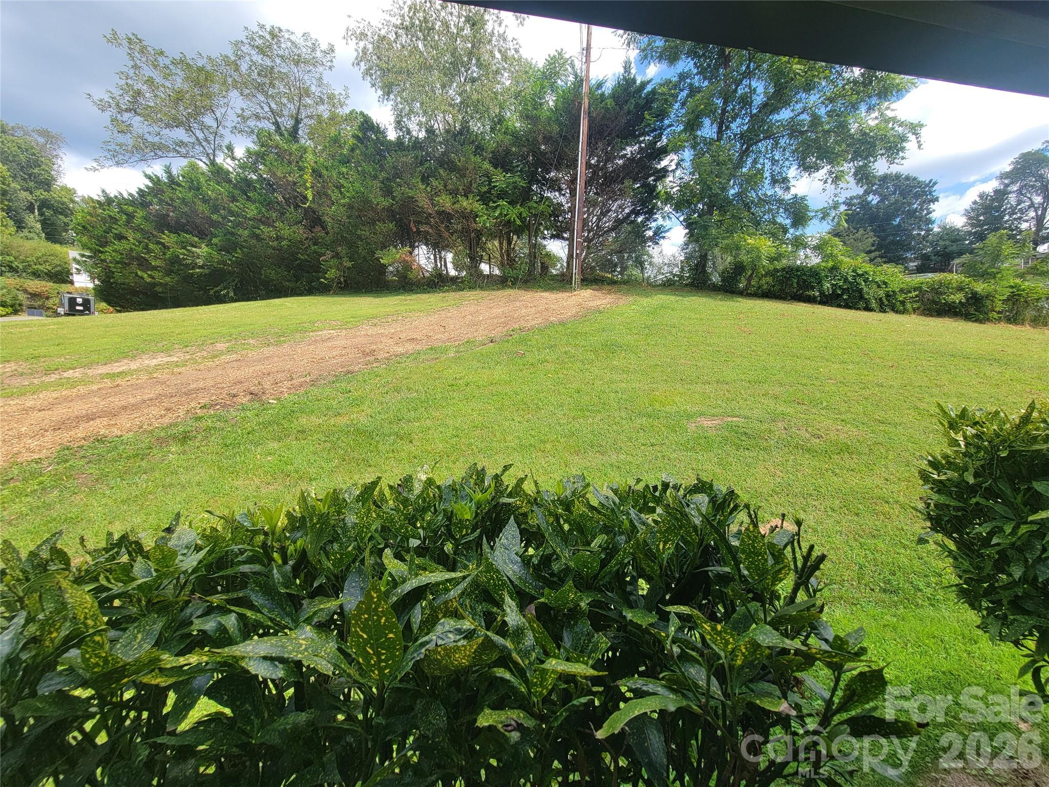 main property photo 25
