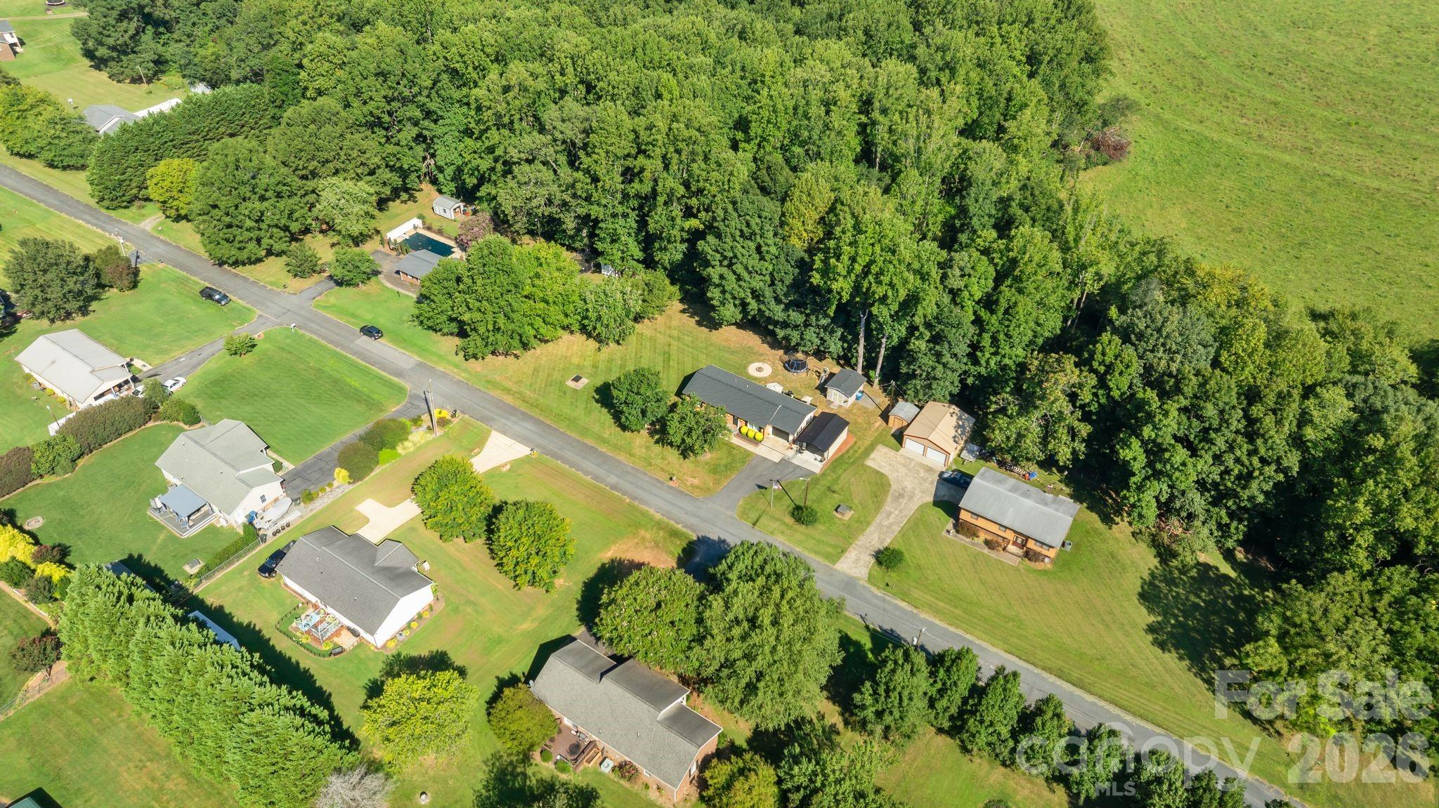 main property photo 26
