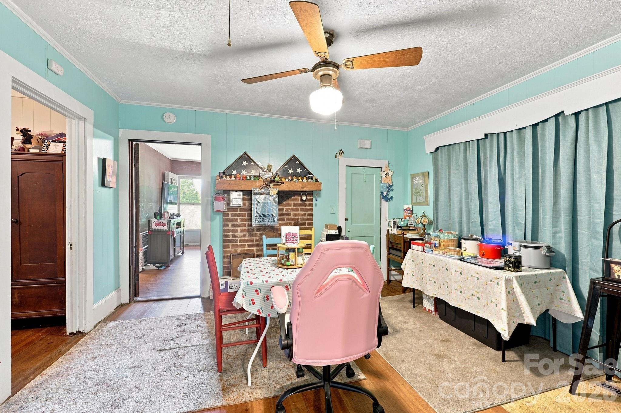 main property photo 3