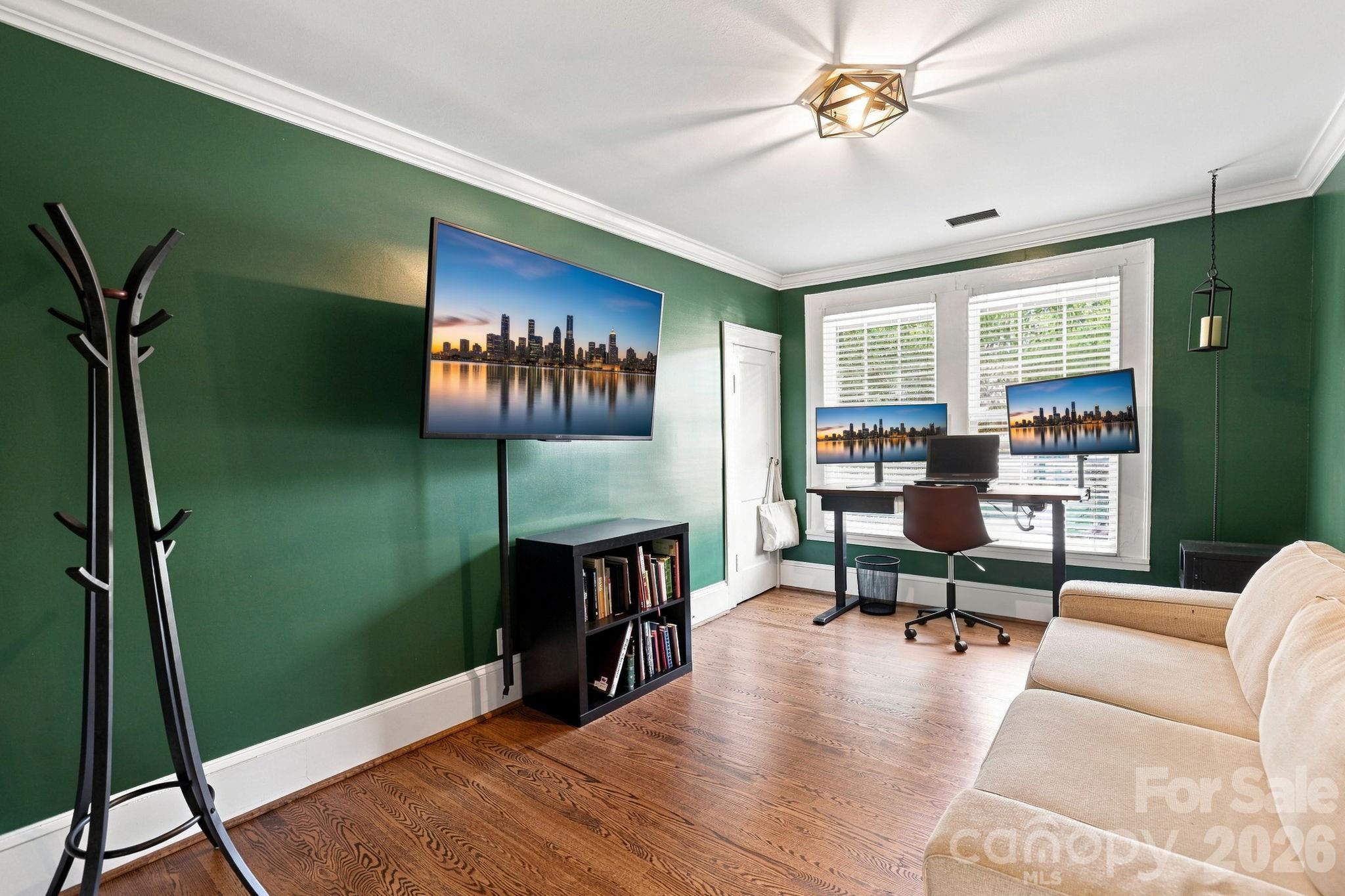 main property photo 35
