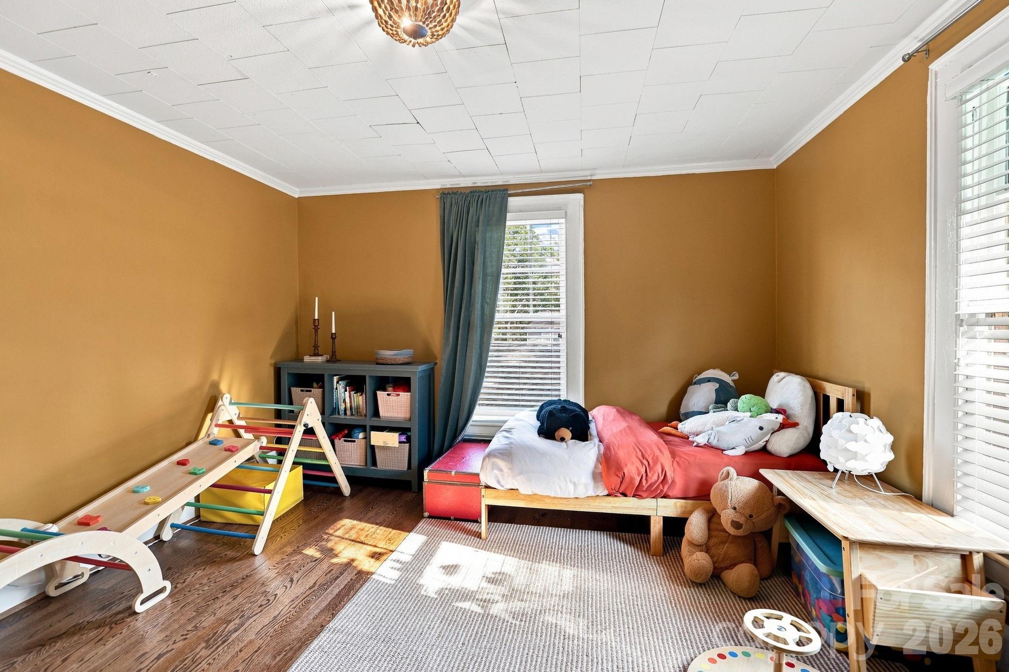 main property photo 37