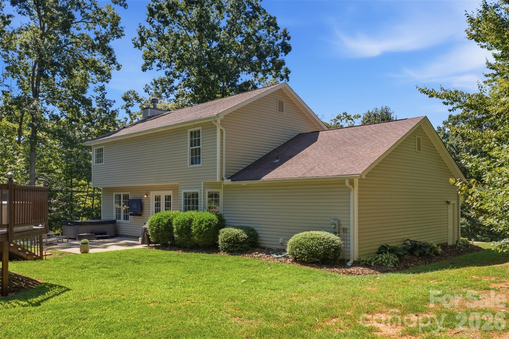 main property photo 35