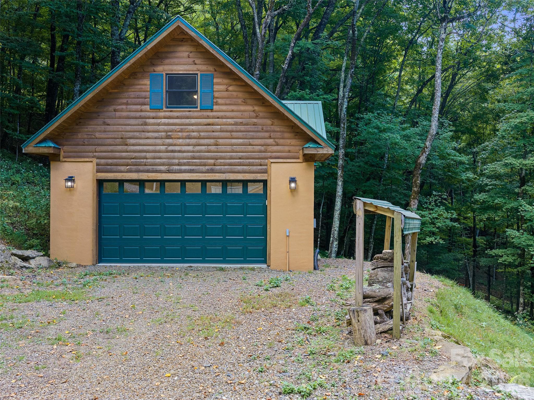 main property photo 24