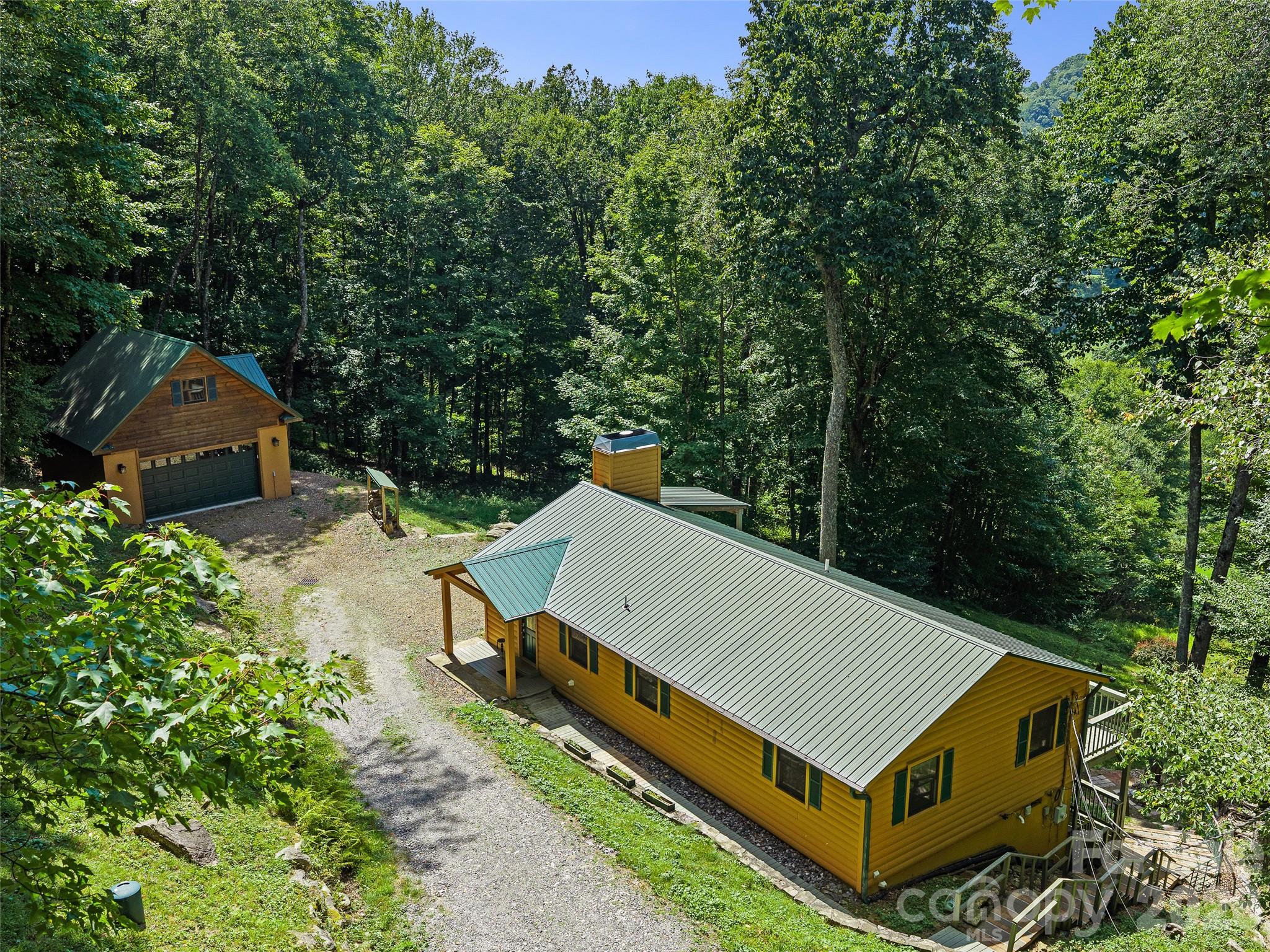 main property photo 26
