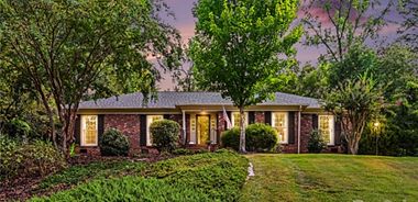 image of property with 3 Bed | 2 Bath | 1,876 Sqft