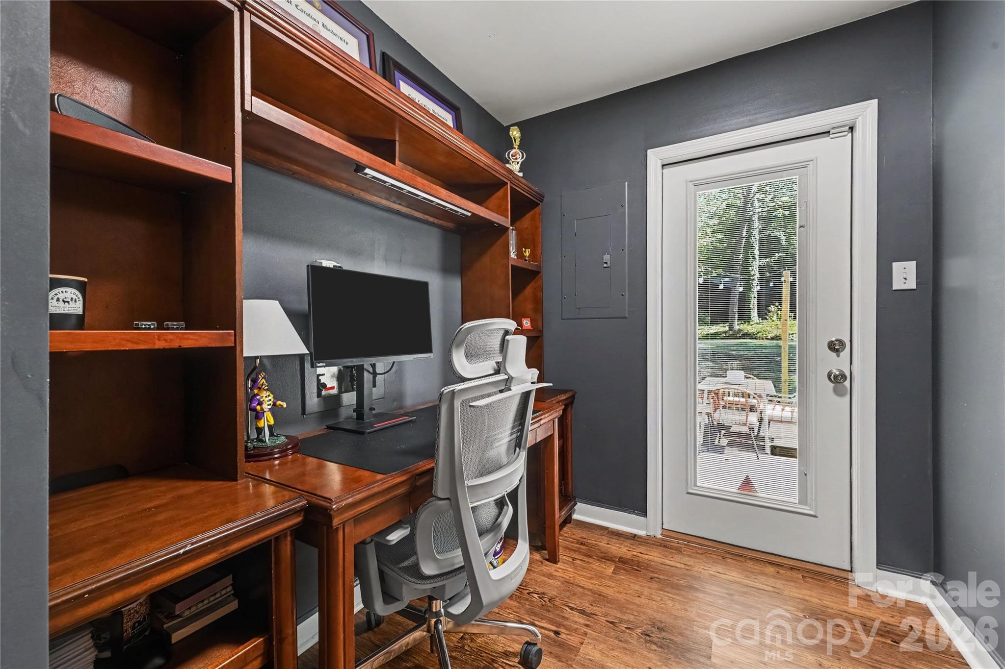 main property photo 15