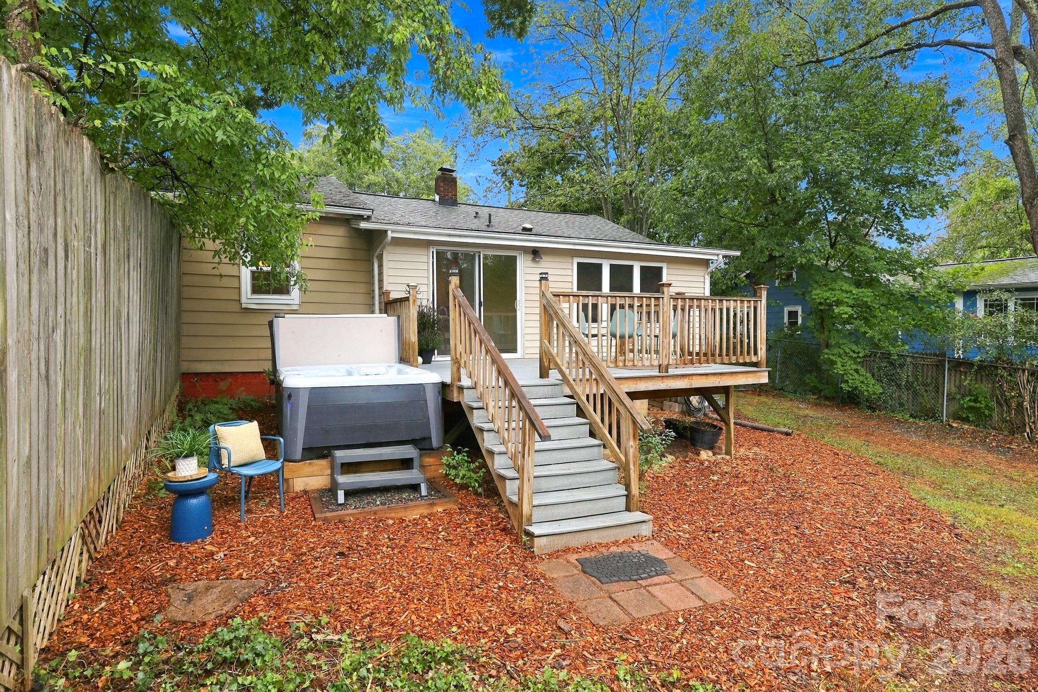 main property photo 34