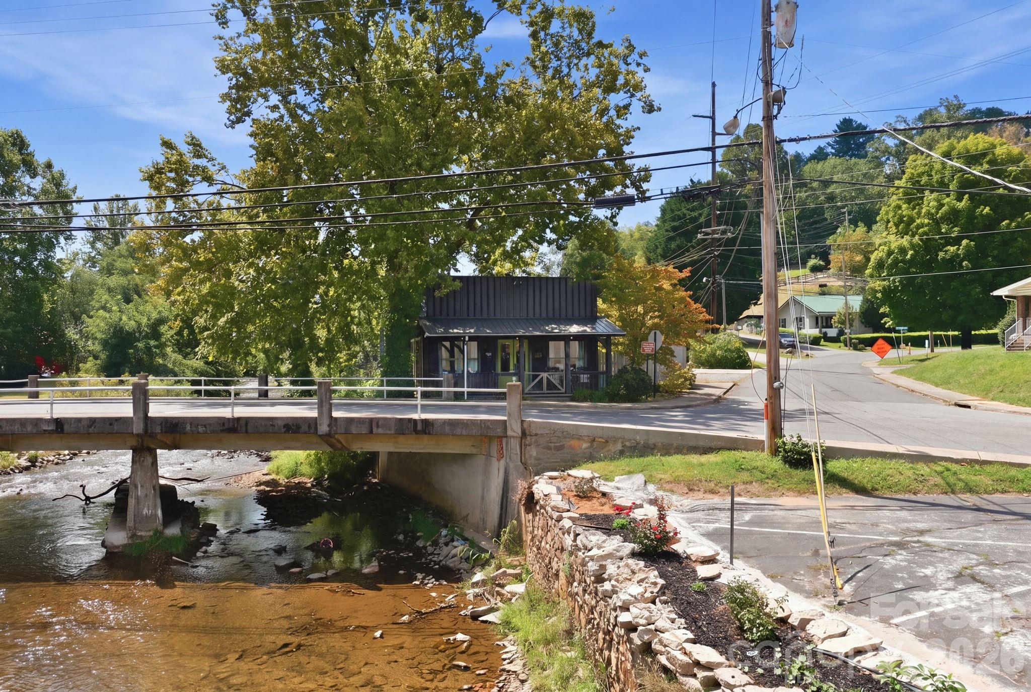 main property photo 22