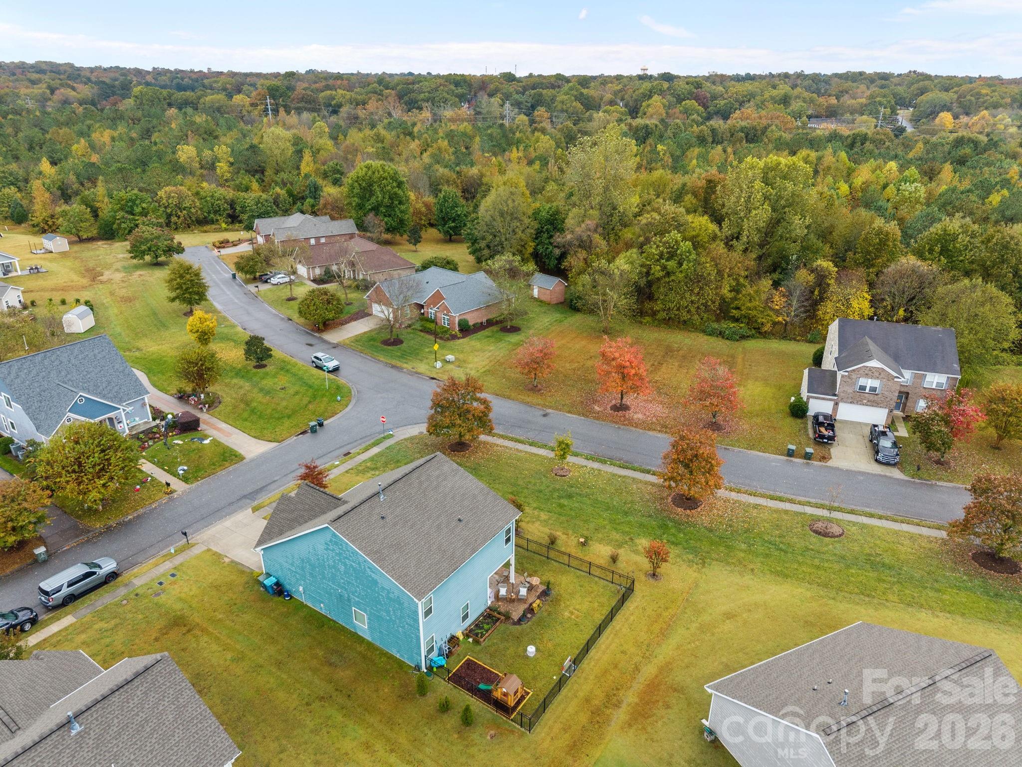 main property photo 45