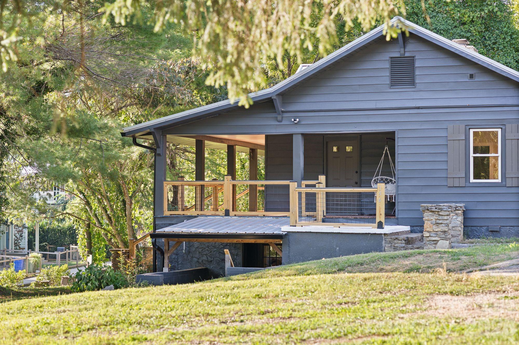 main property photo 22