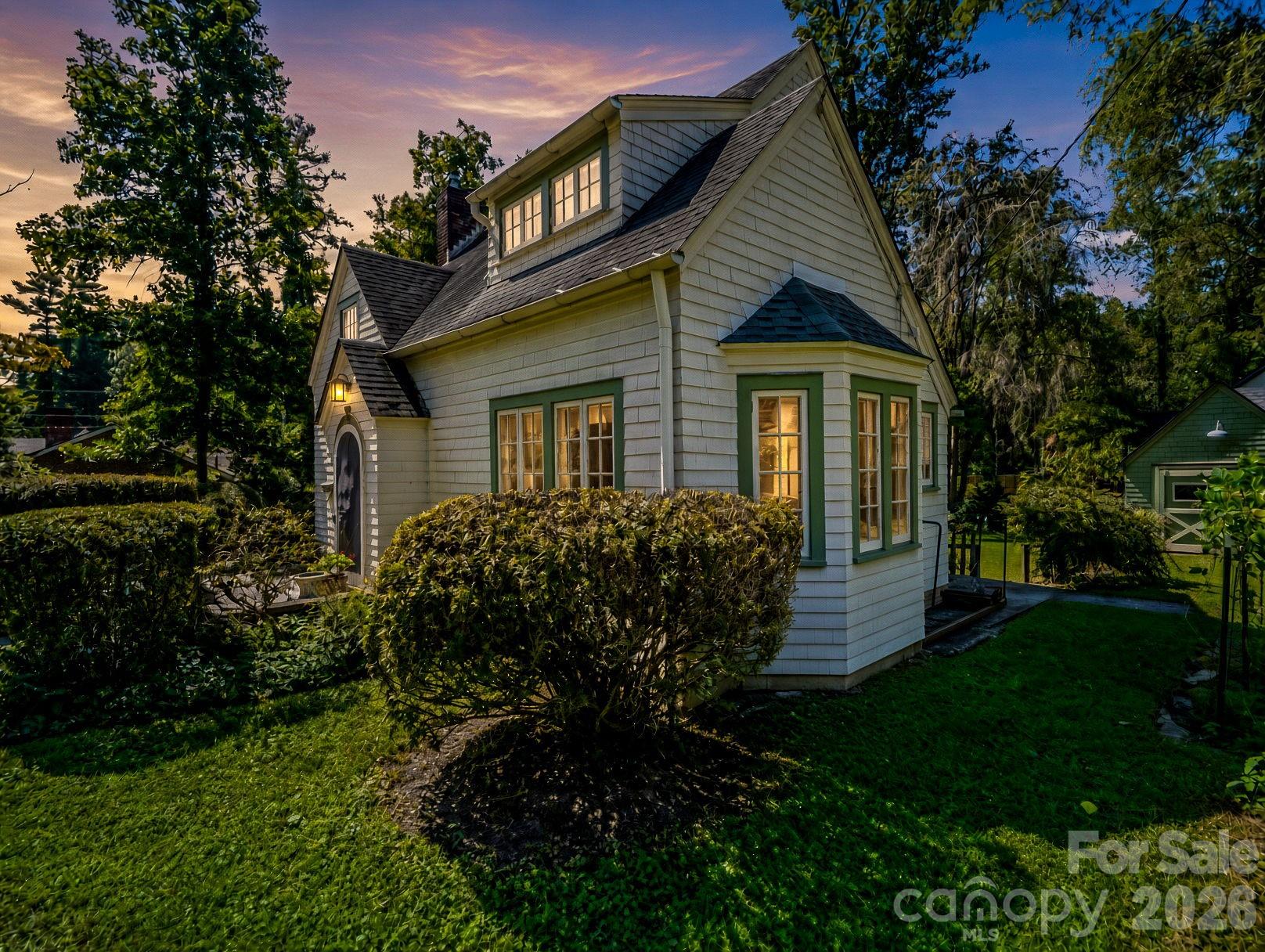 main property photo 5