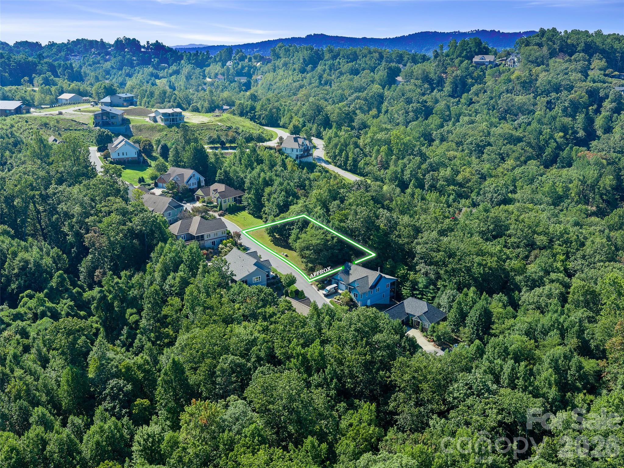 main property photo 11