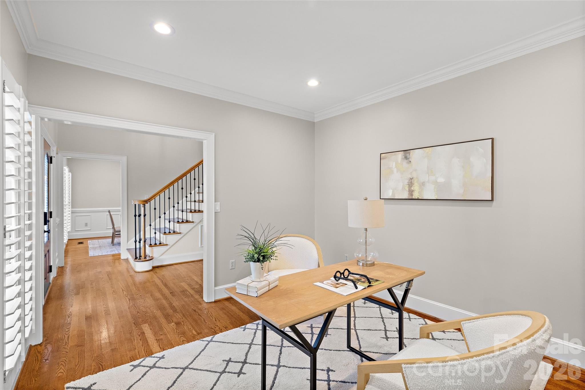 main property photo 4