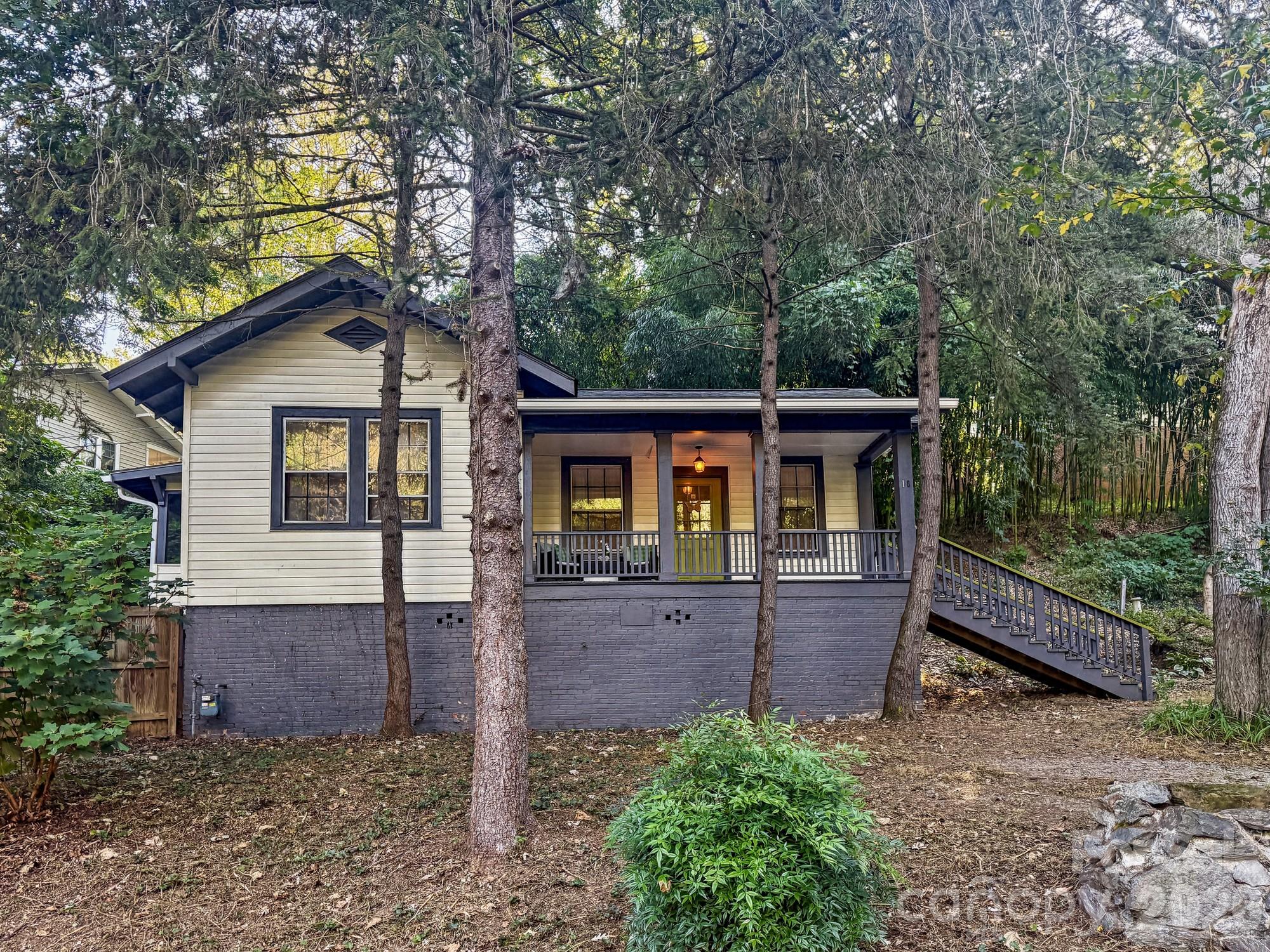 main property photo 37