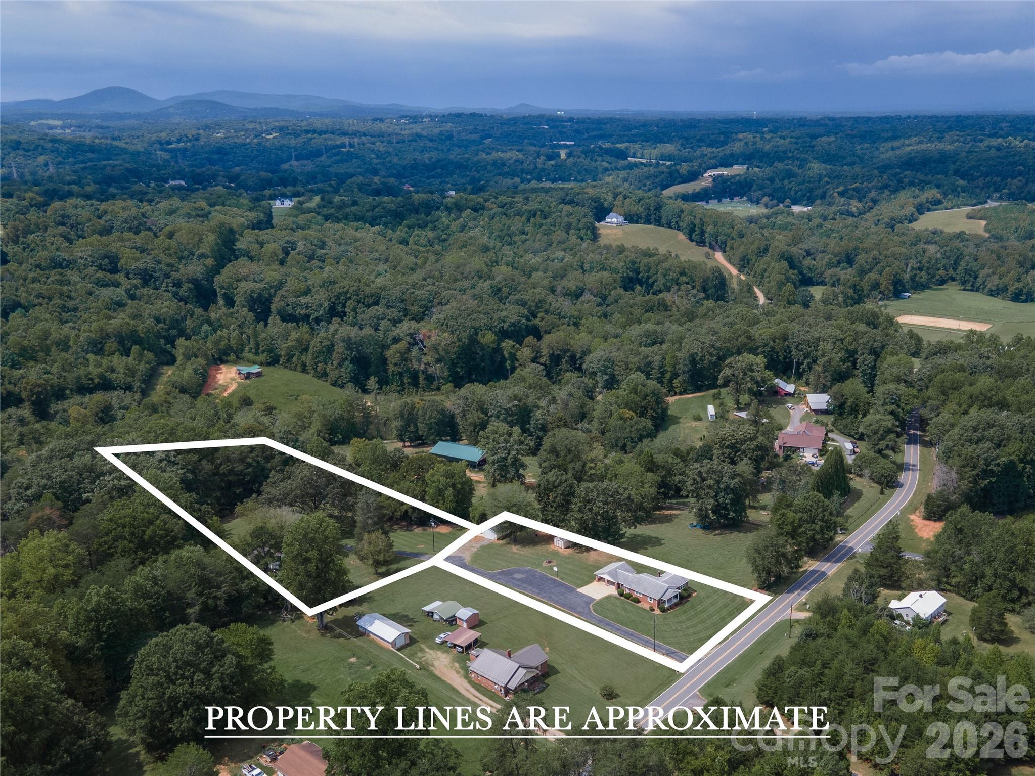 main property photo 16