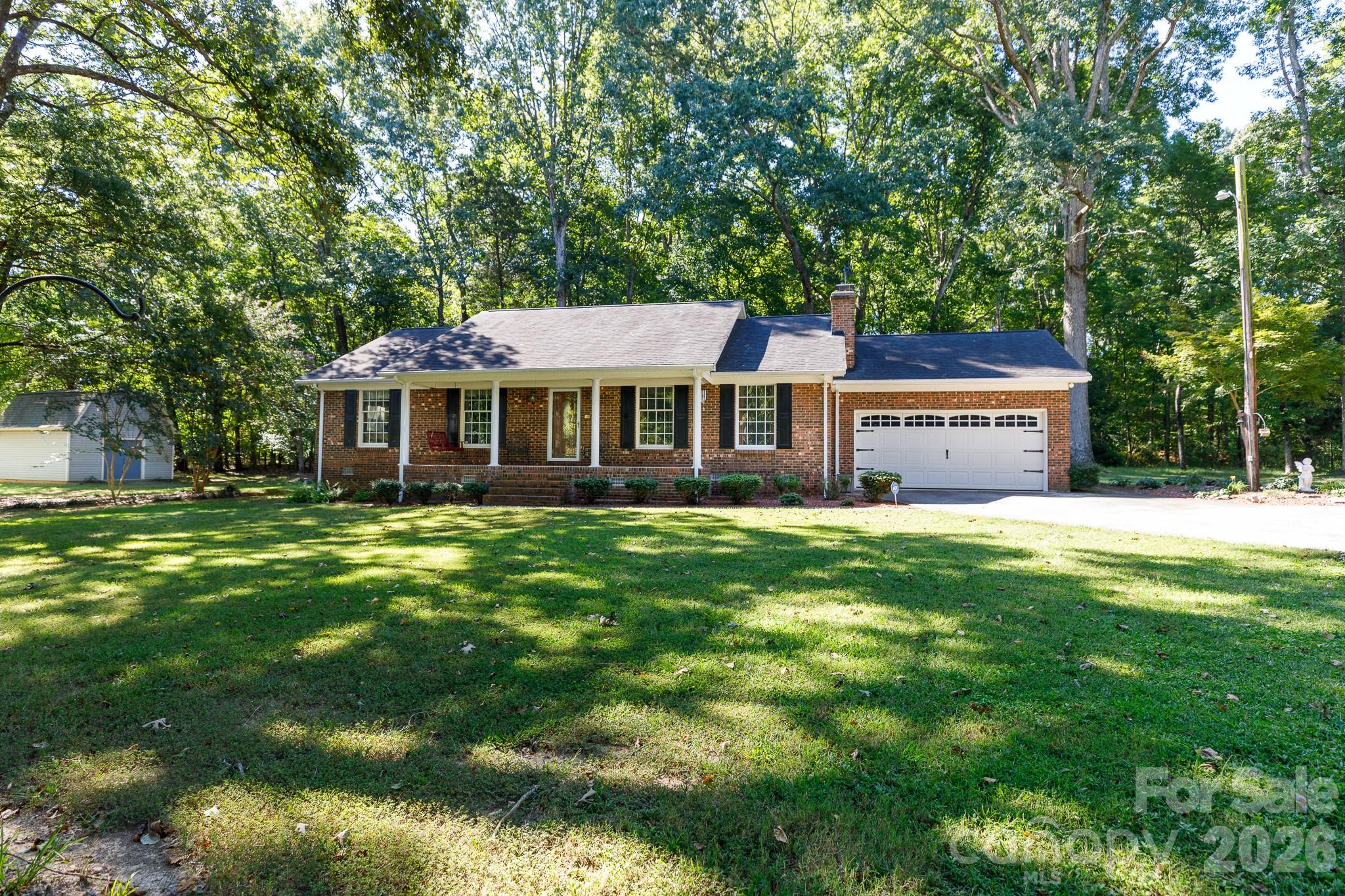main property photo 27