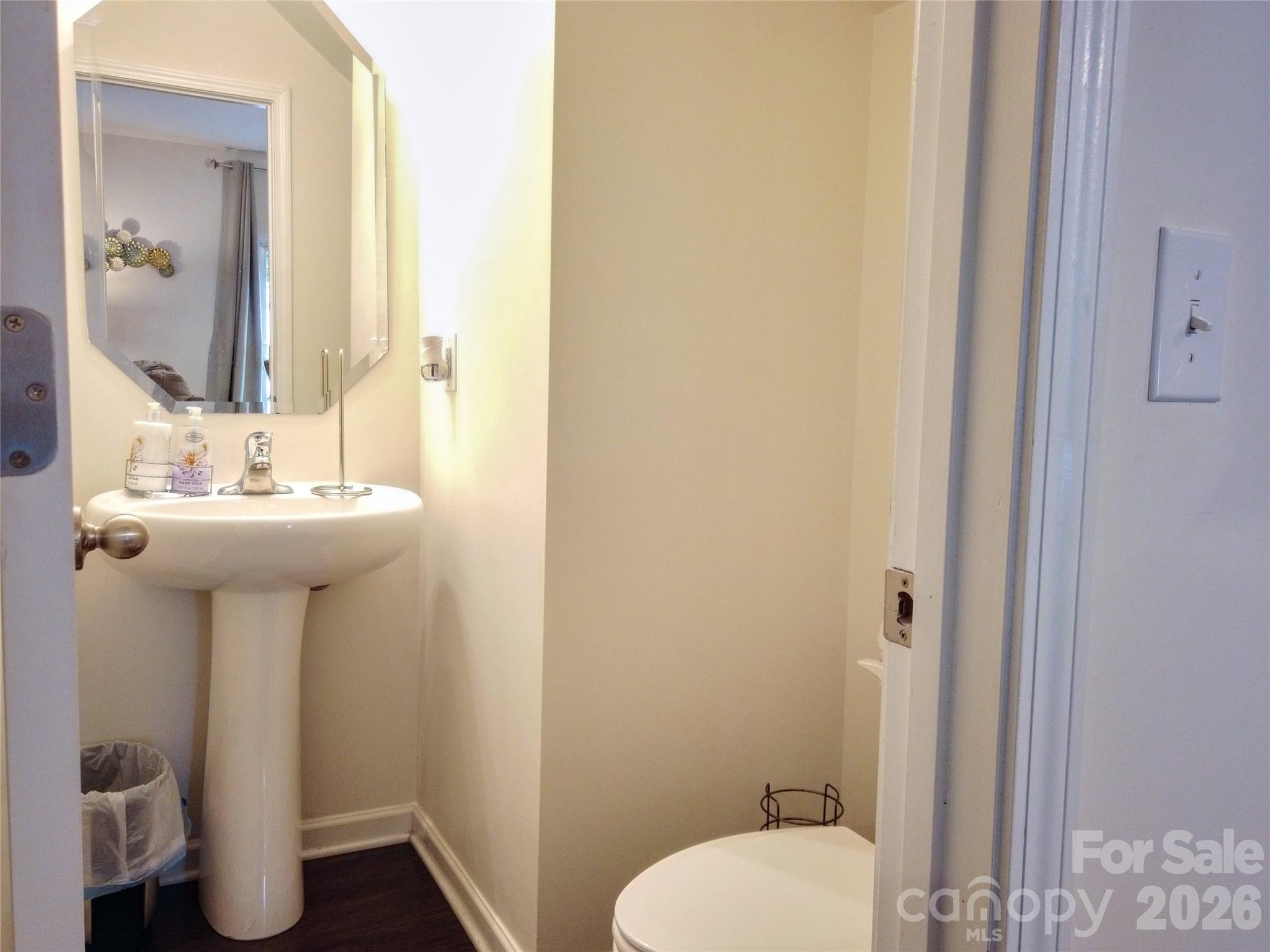 main property photo 15