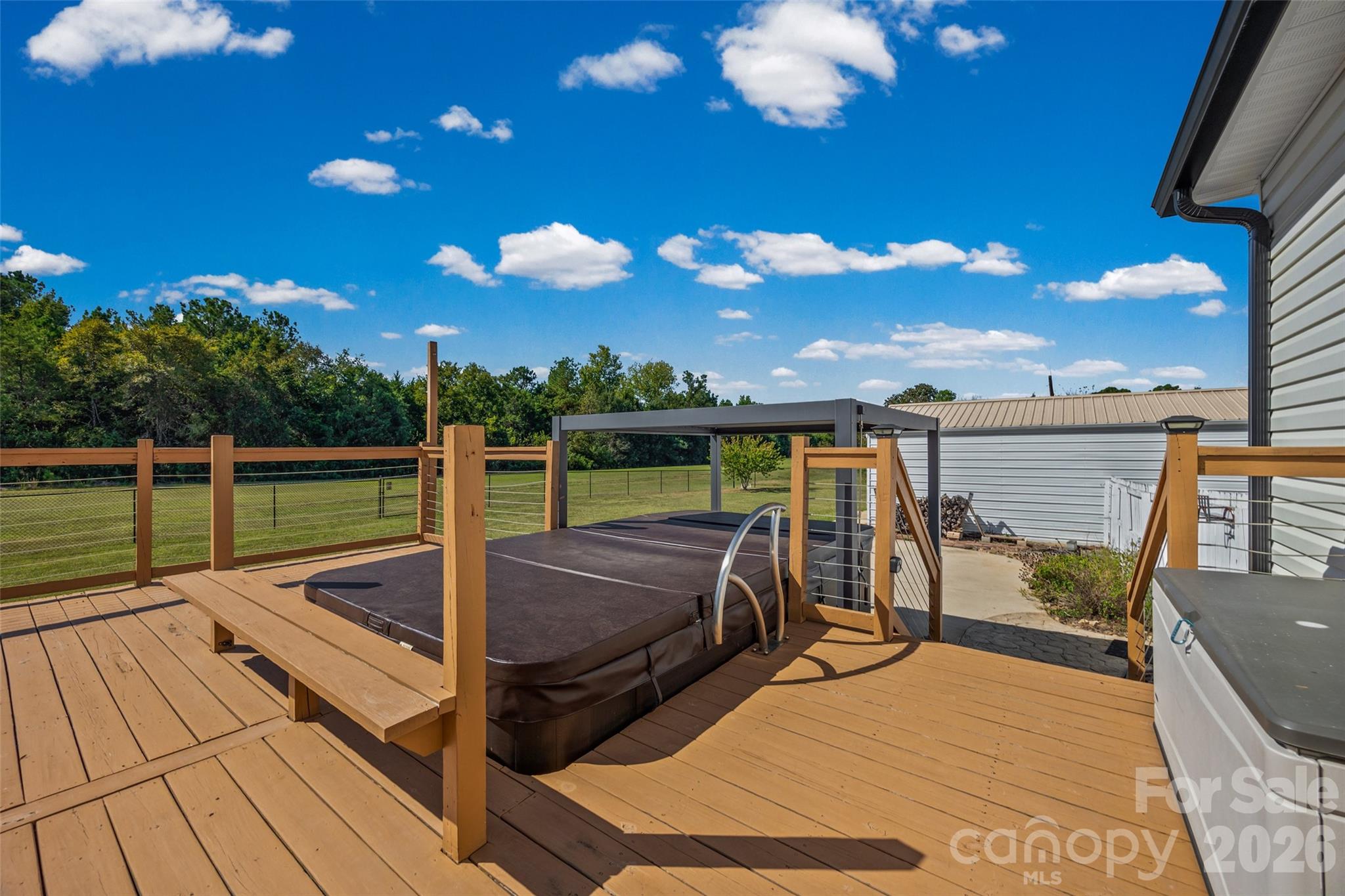 main property photo 34