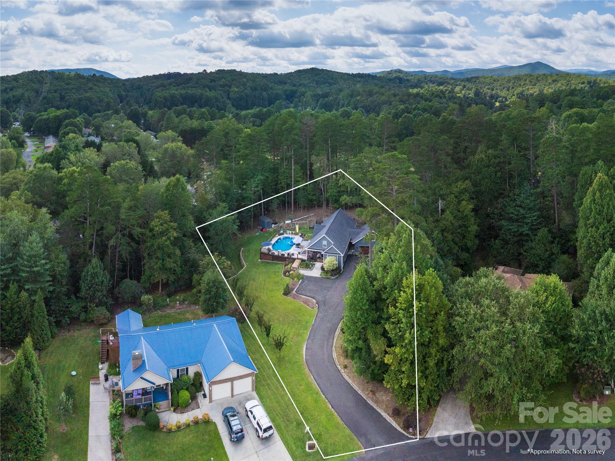 main property photo 23