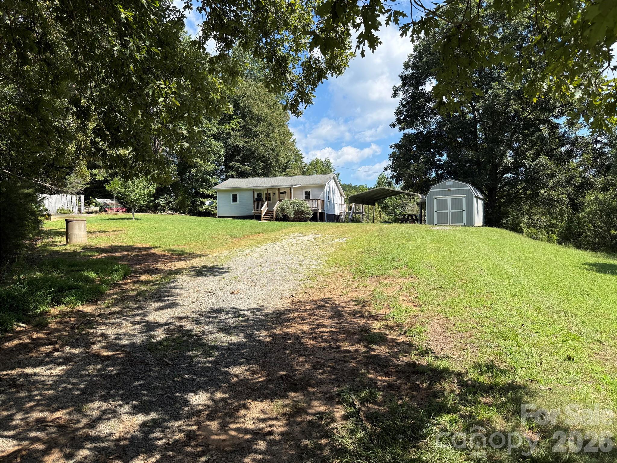 main property photo 31