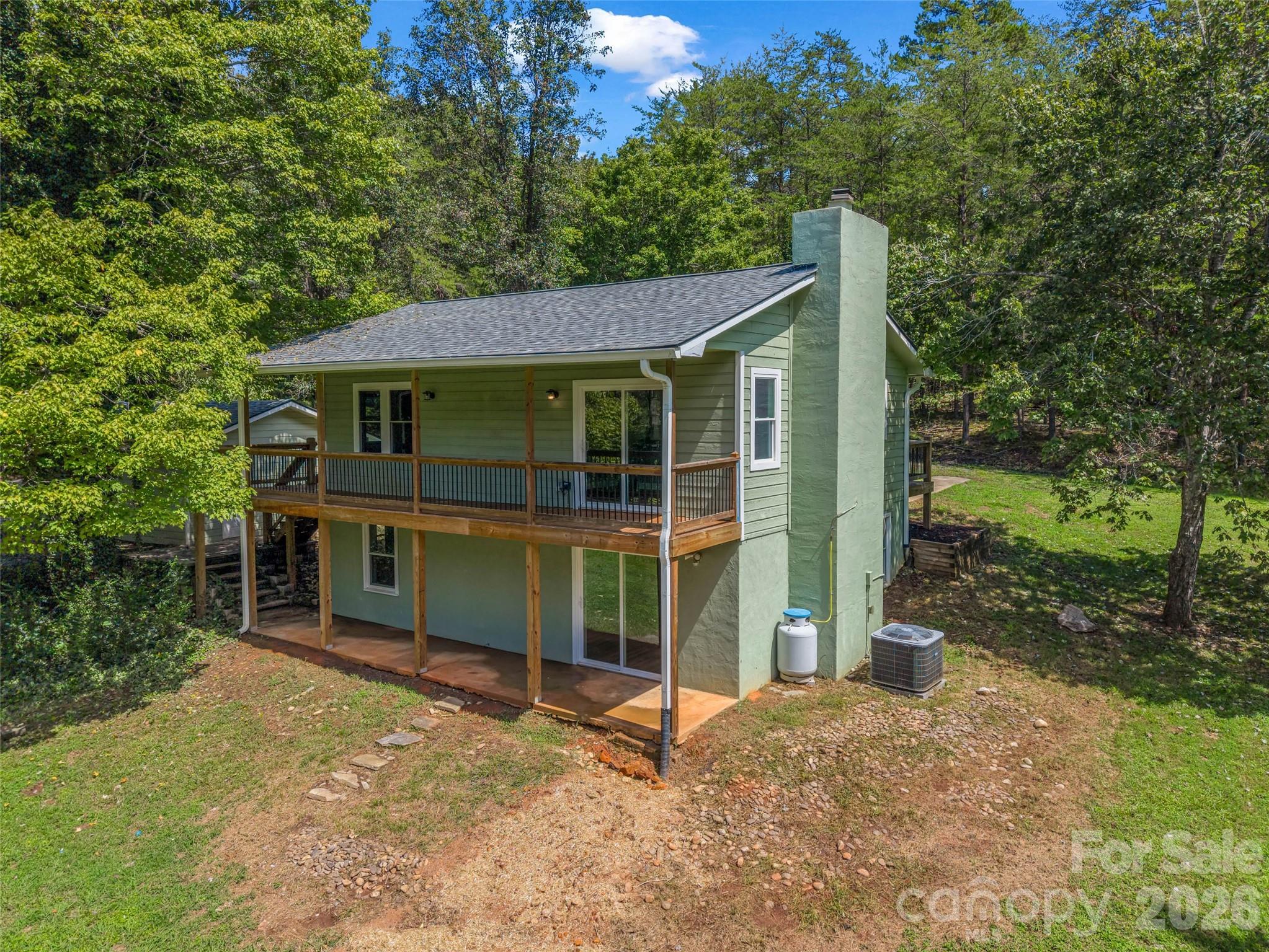 main property photo 27
