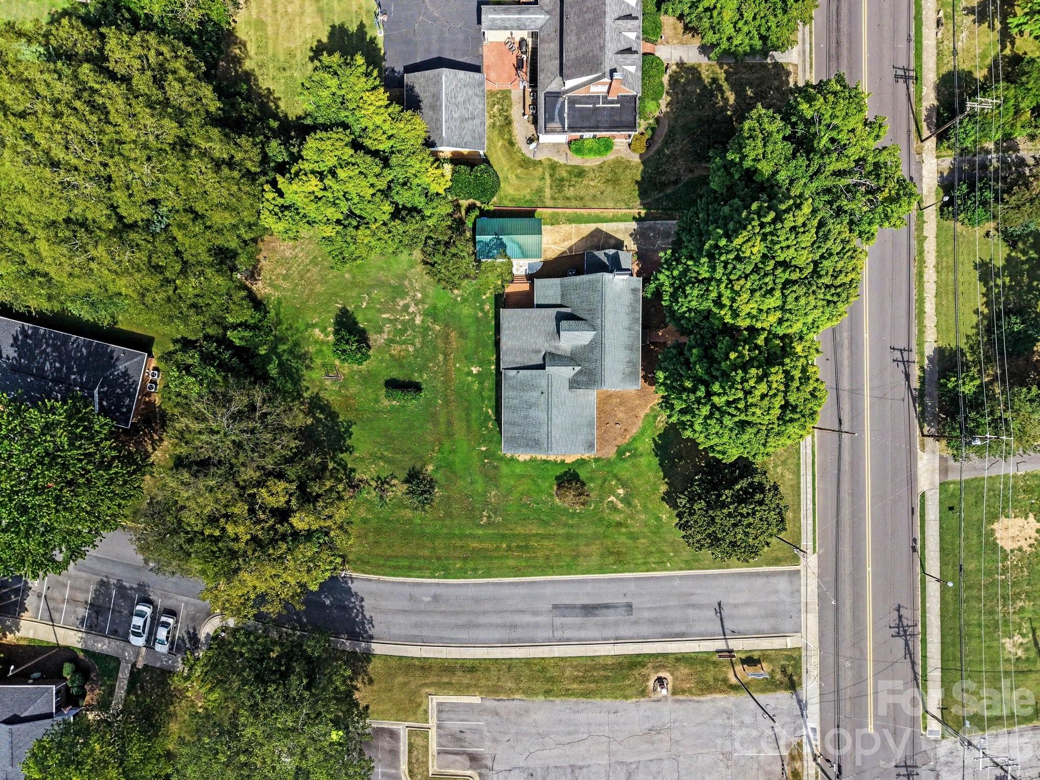 main property photo 29