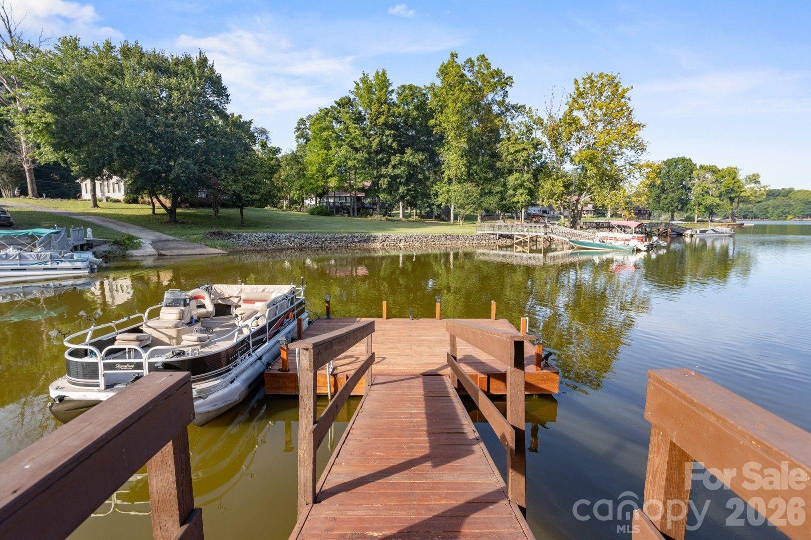 main property photo 34