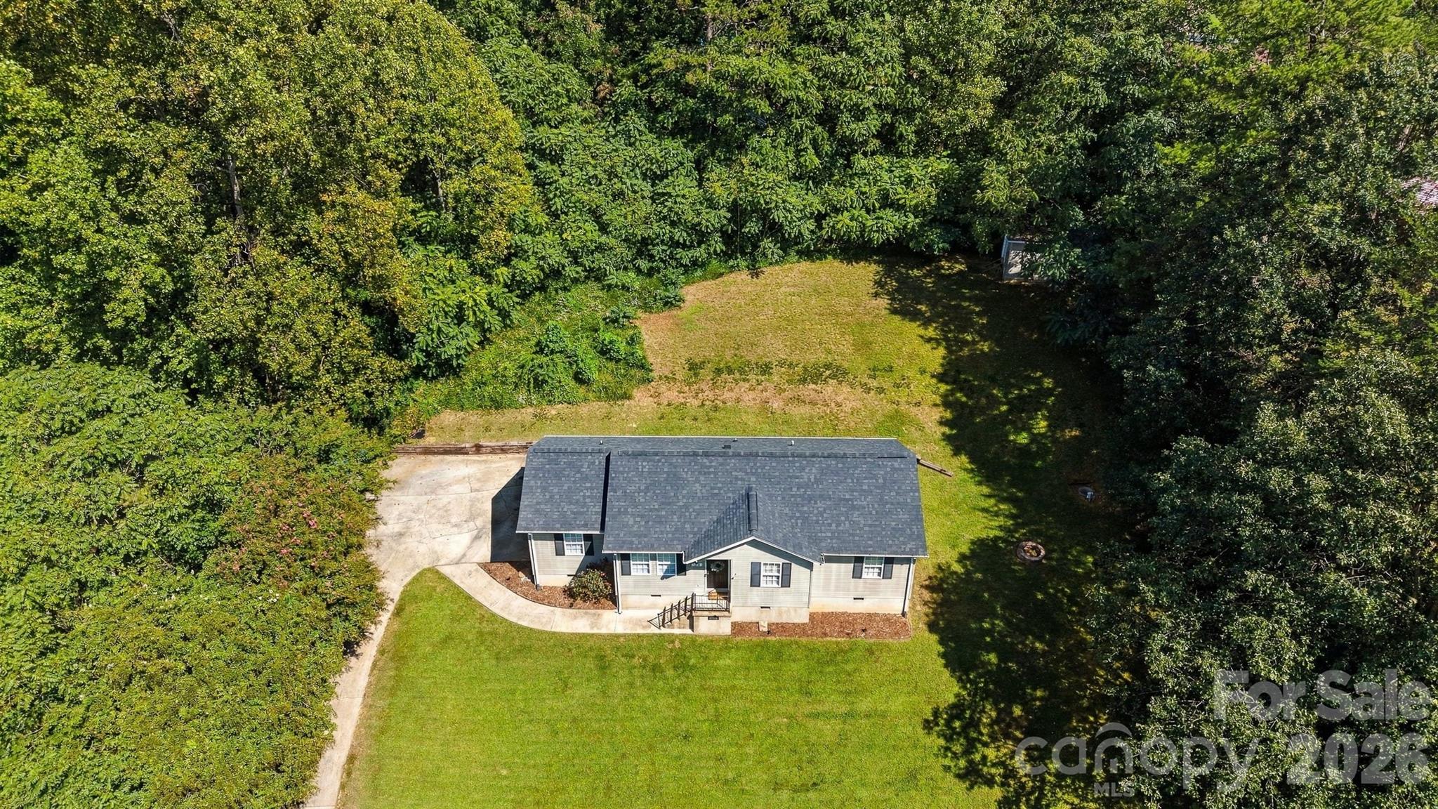 main property photo 41