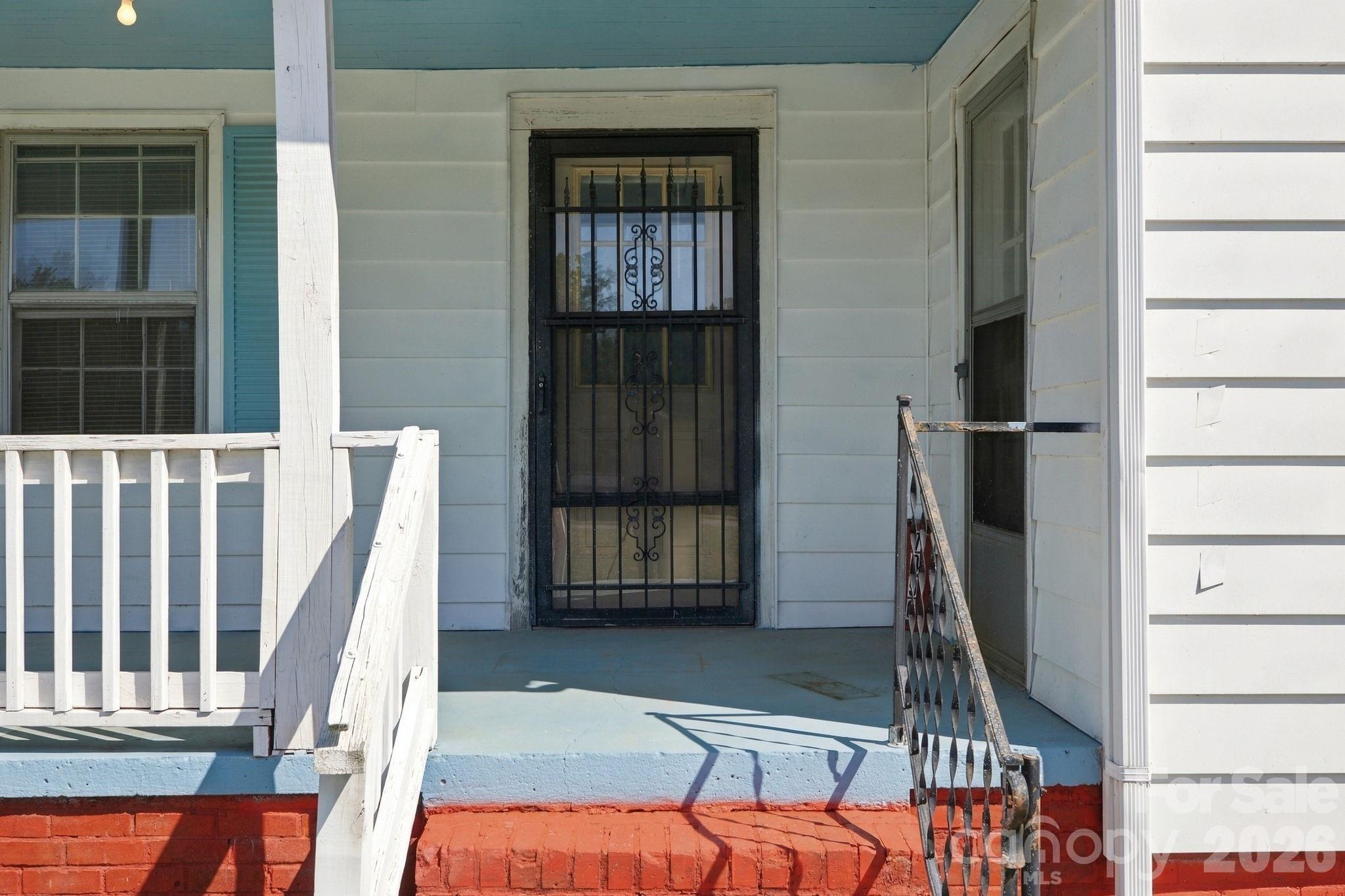 main property photo 30