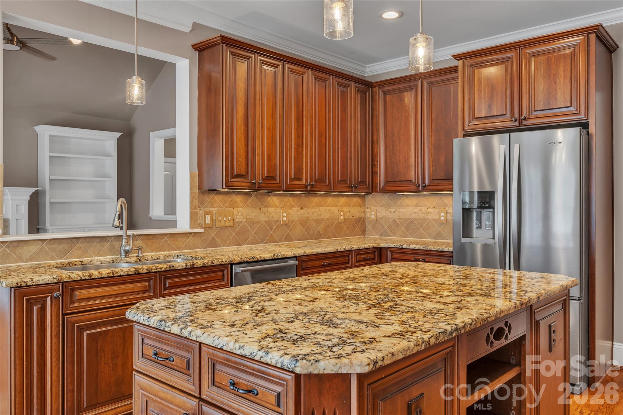 main property photo 12