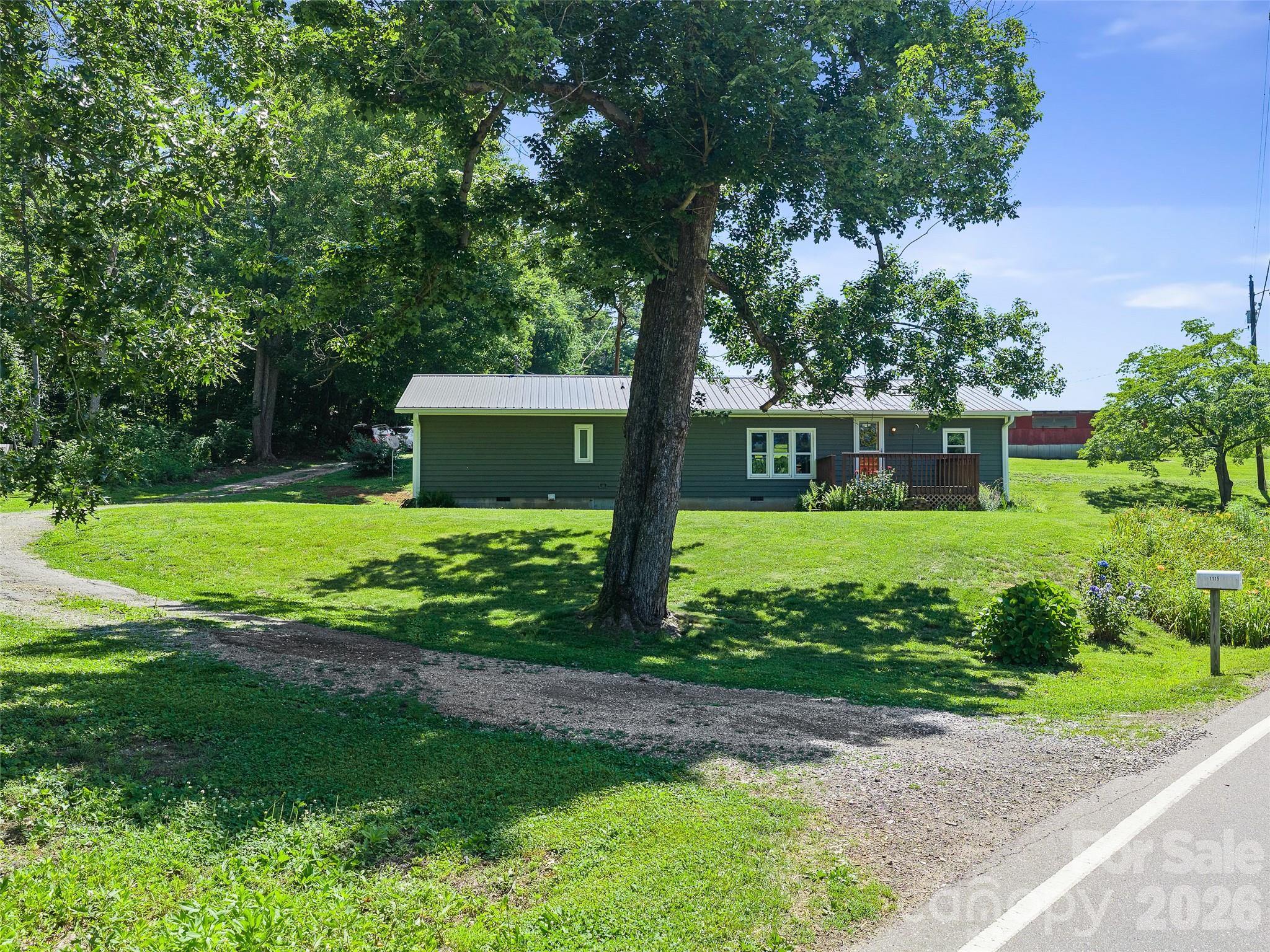 main property photo 14