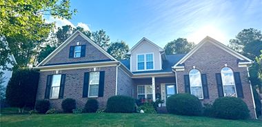 image of property with 4 Bed | 3 Bath | 2,225 Sqft