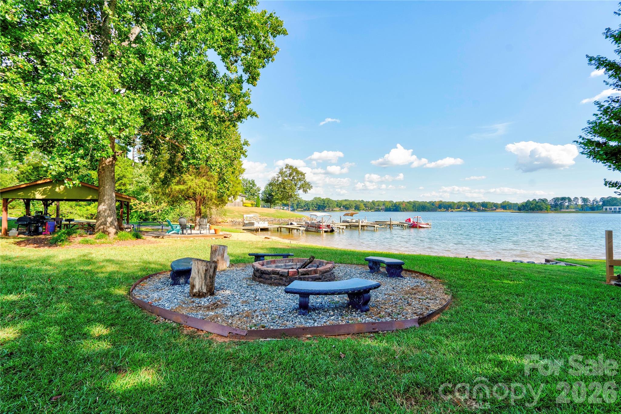 main property photo 40