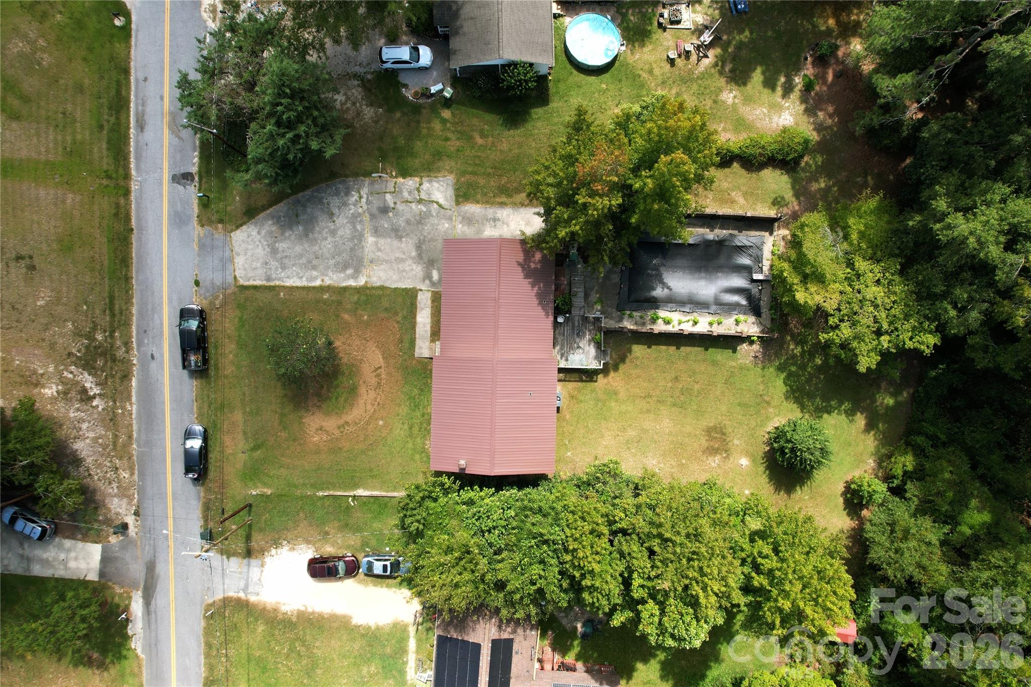 main property photo 34